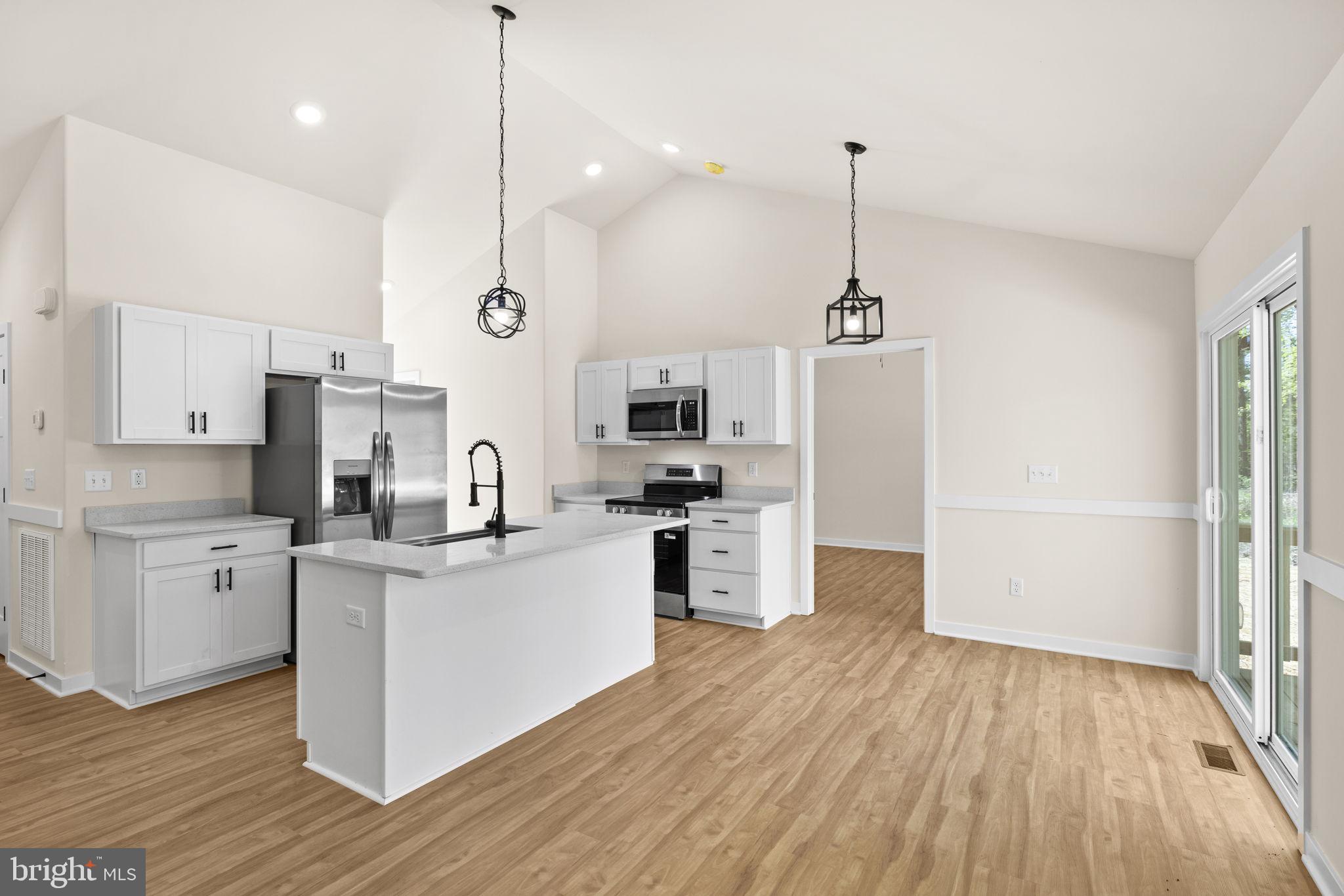 PLACID BAY ESTATES - Residential