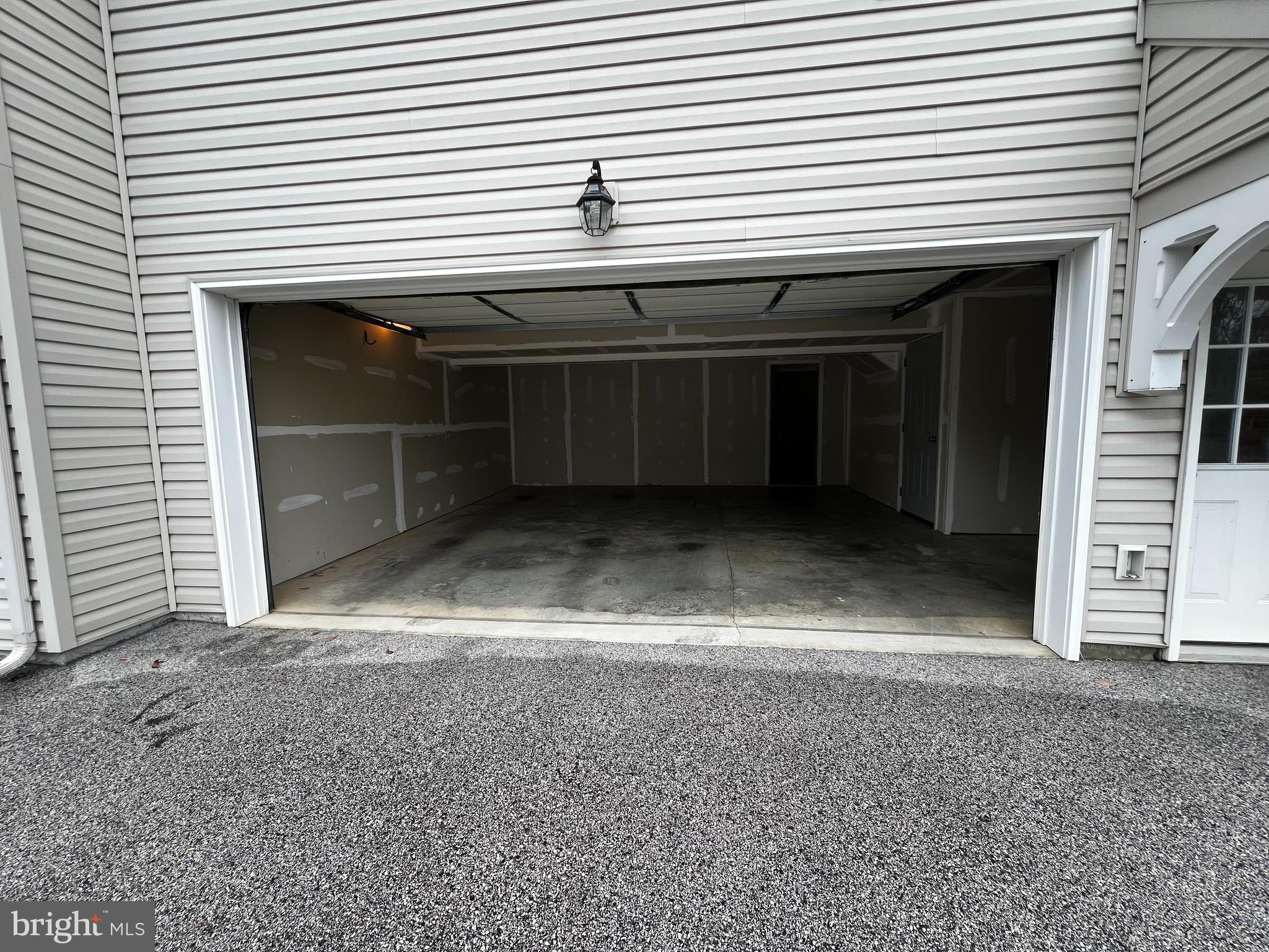 EAST HEMPFIELD TWP - Residential Lease