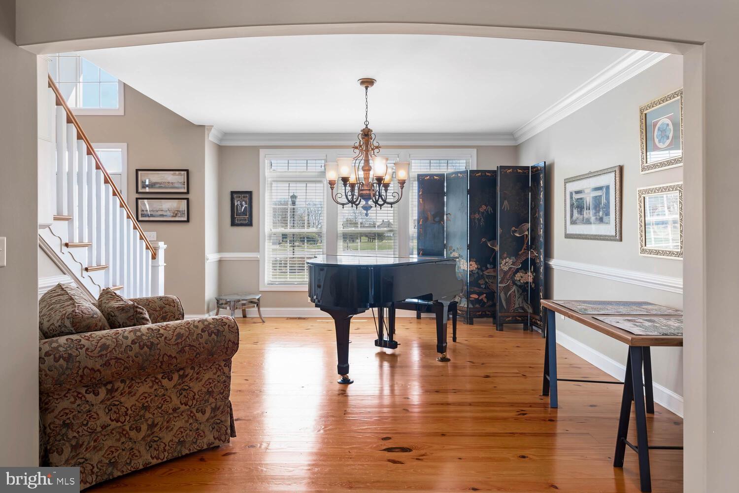 LIGHTHOUSE SOUND - Residential