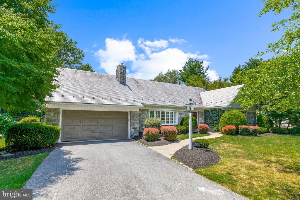 Photo of 1408 Clayton Road, Lancaster, PA 17603 (MLS # PALA2052634)