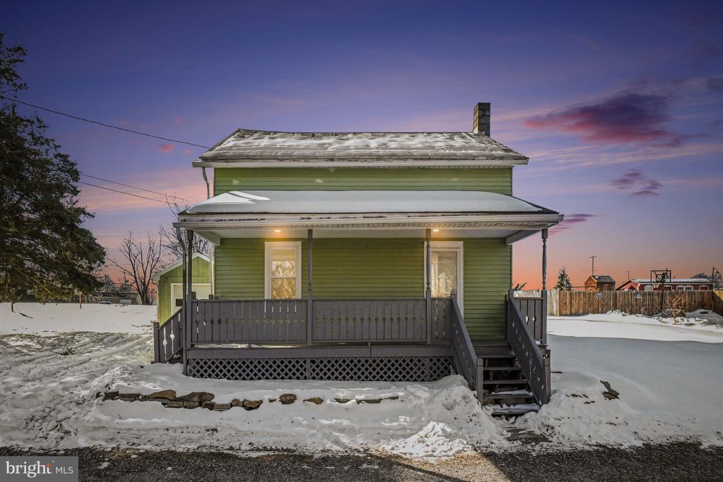 Photo of 8 Penny Lane, JONESTOWN, PA 17038 (MLS # PALN2024678)