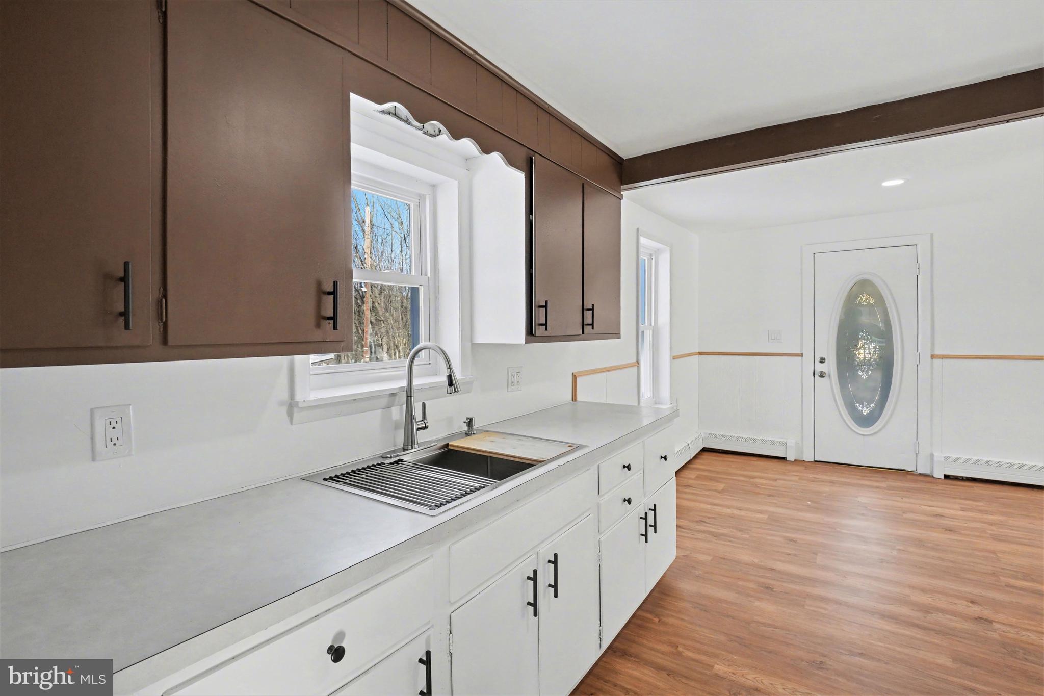 LICKDALE AREA - Residential