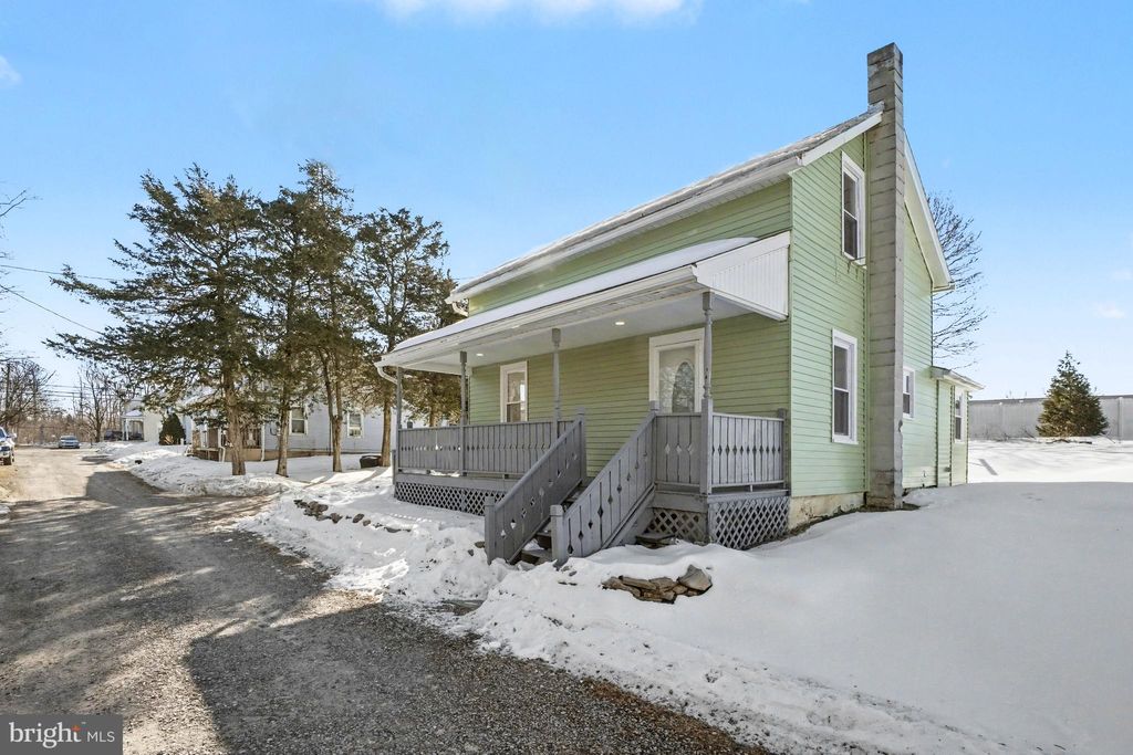 Photo of 8 Penny Lane, JONESTOWN, PA 17038 (MLS # PALN2024678)