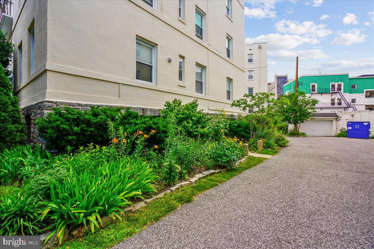 3405 GREENWAY 56