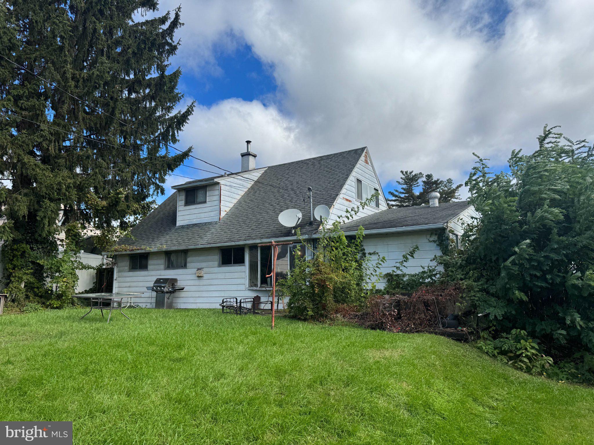 115 VERMONT LANE