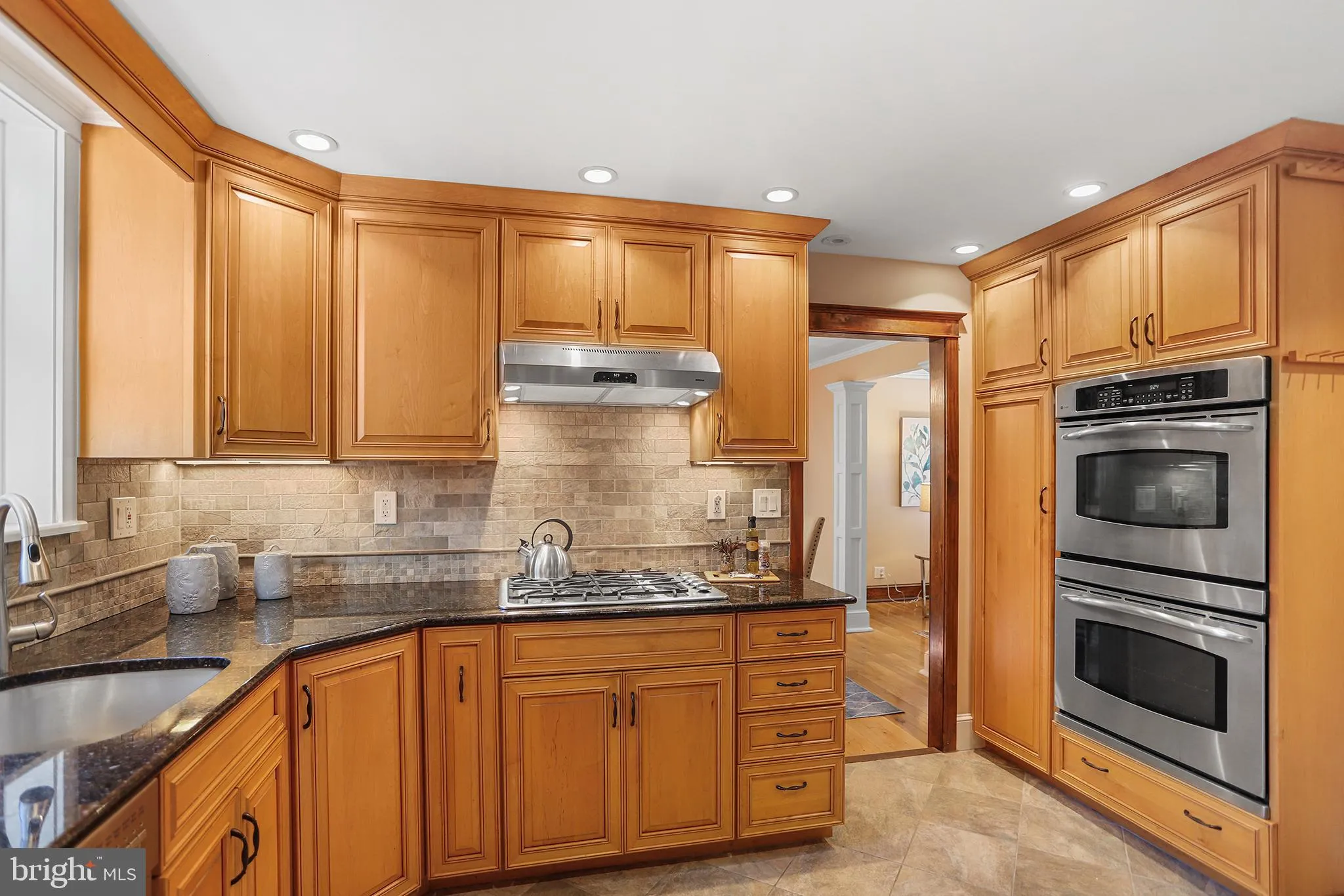 Wallingford, Pennsylvania 19086, United States, 3 Bedrooms Bedrooms, ,2 BathroomsBathrooms,Residential,Pending,203679