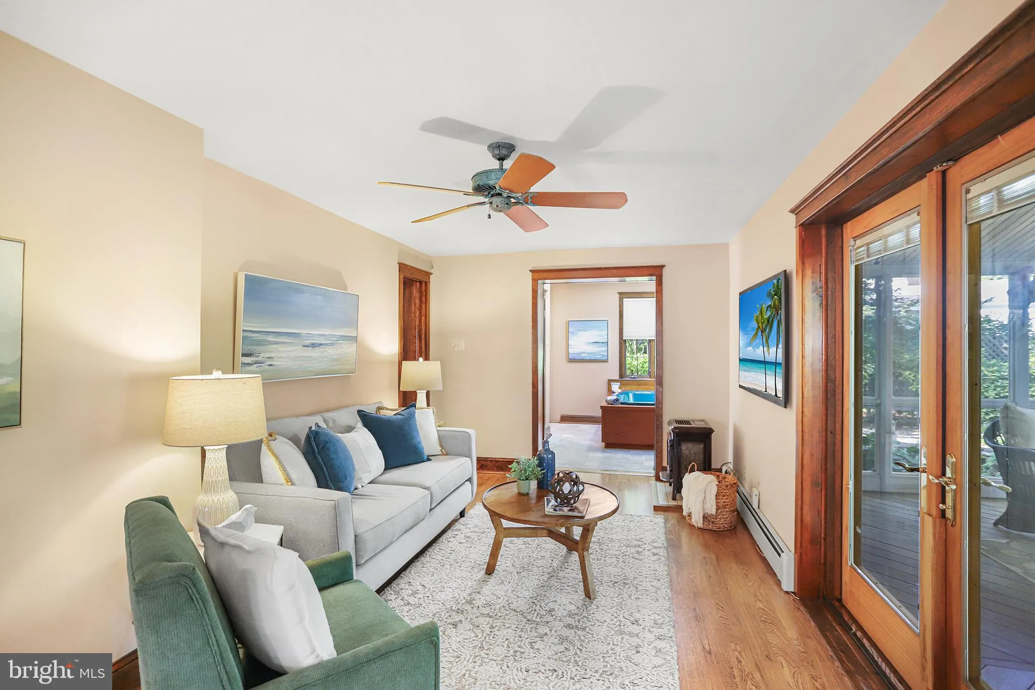 Wallingford, Pennsylvania 19086, United States, 3 Bedrooms Bedrooms, ,2 BathroomsBathrooms,Residential,Pending,203679