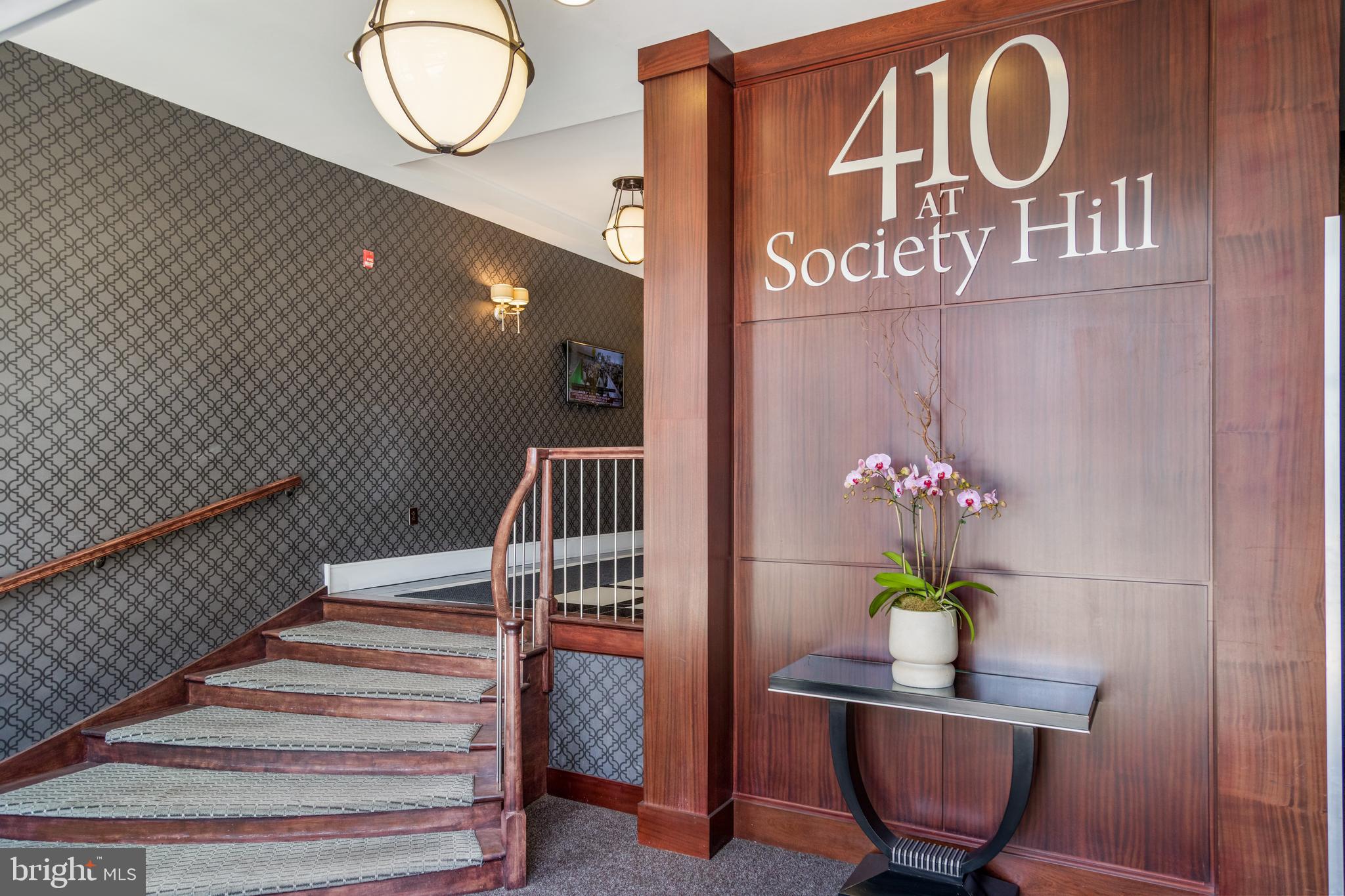 410 S FRONT STREET S 210