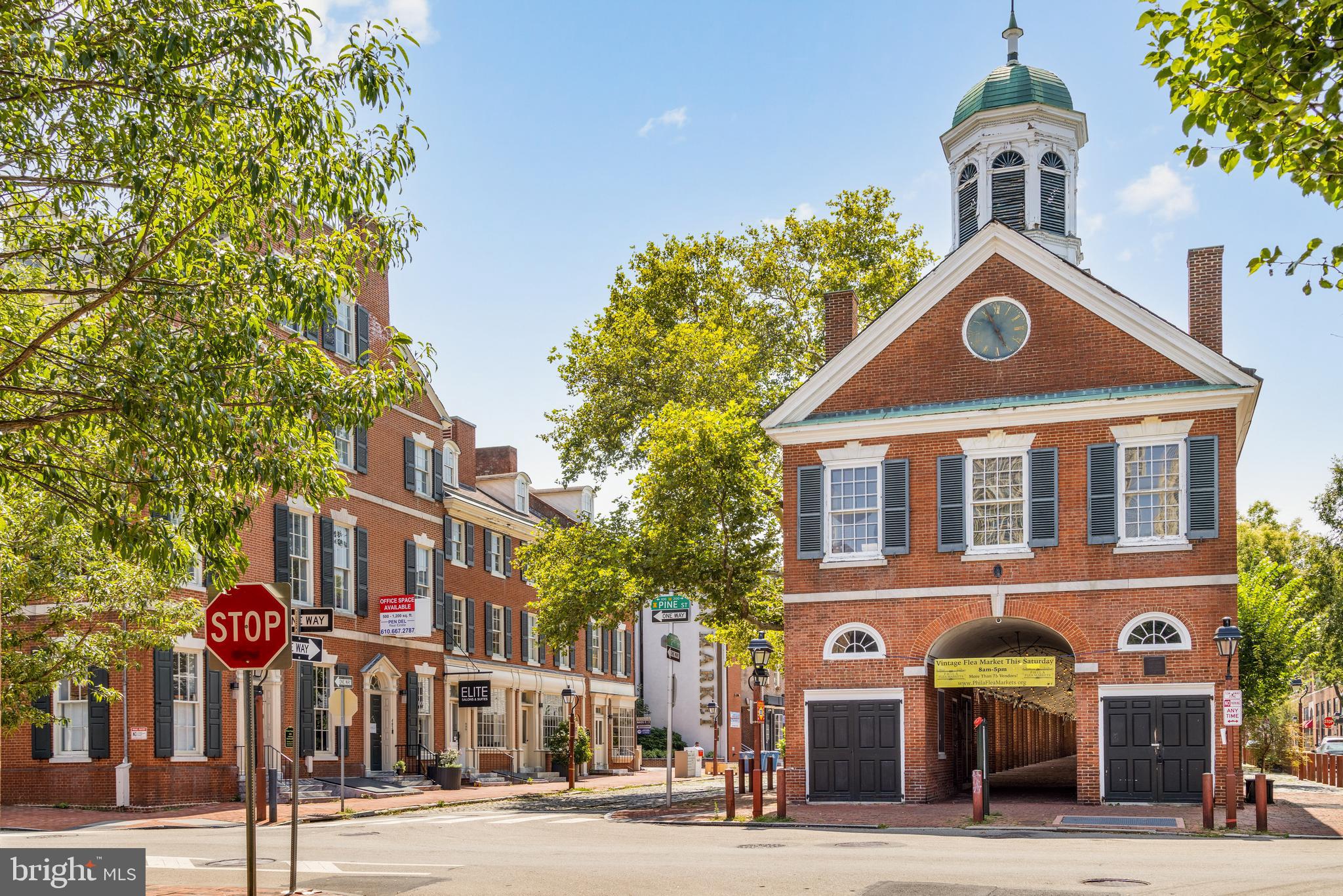 SOCIETY HILL - Residential