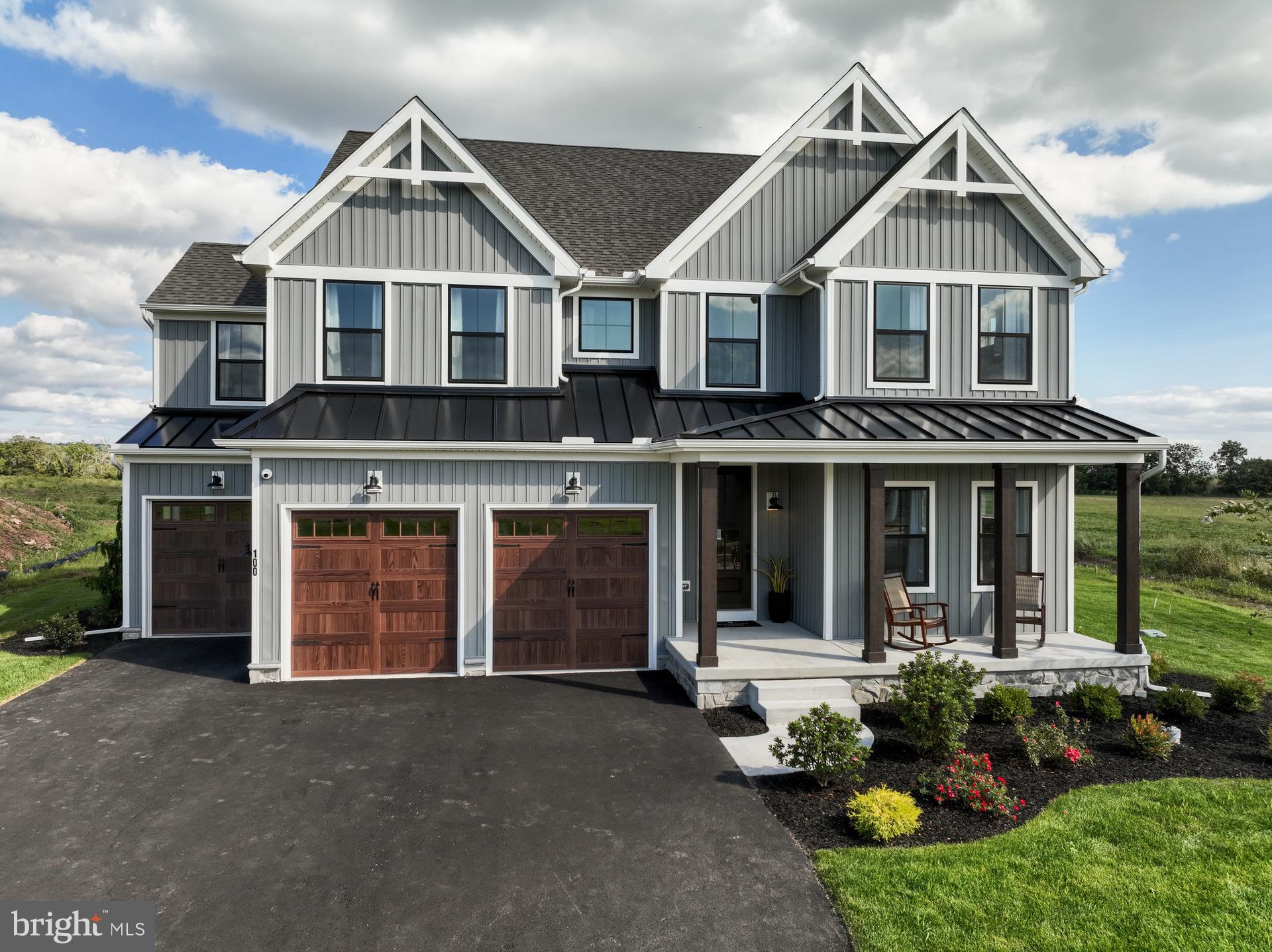 100 SCHOOLHOUSE LANE COVINGTON