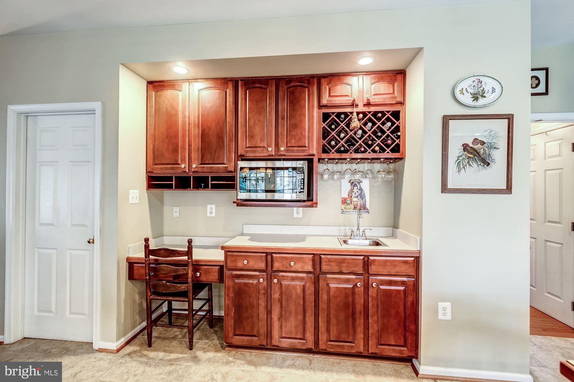 WOODLEA MANOR - Residential