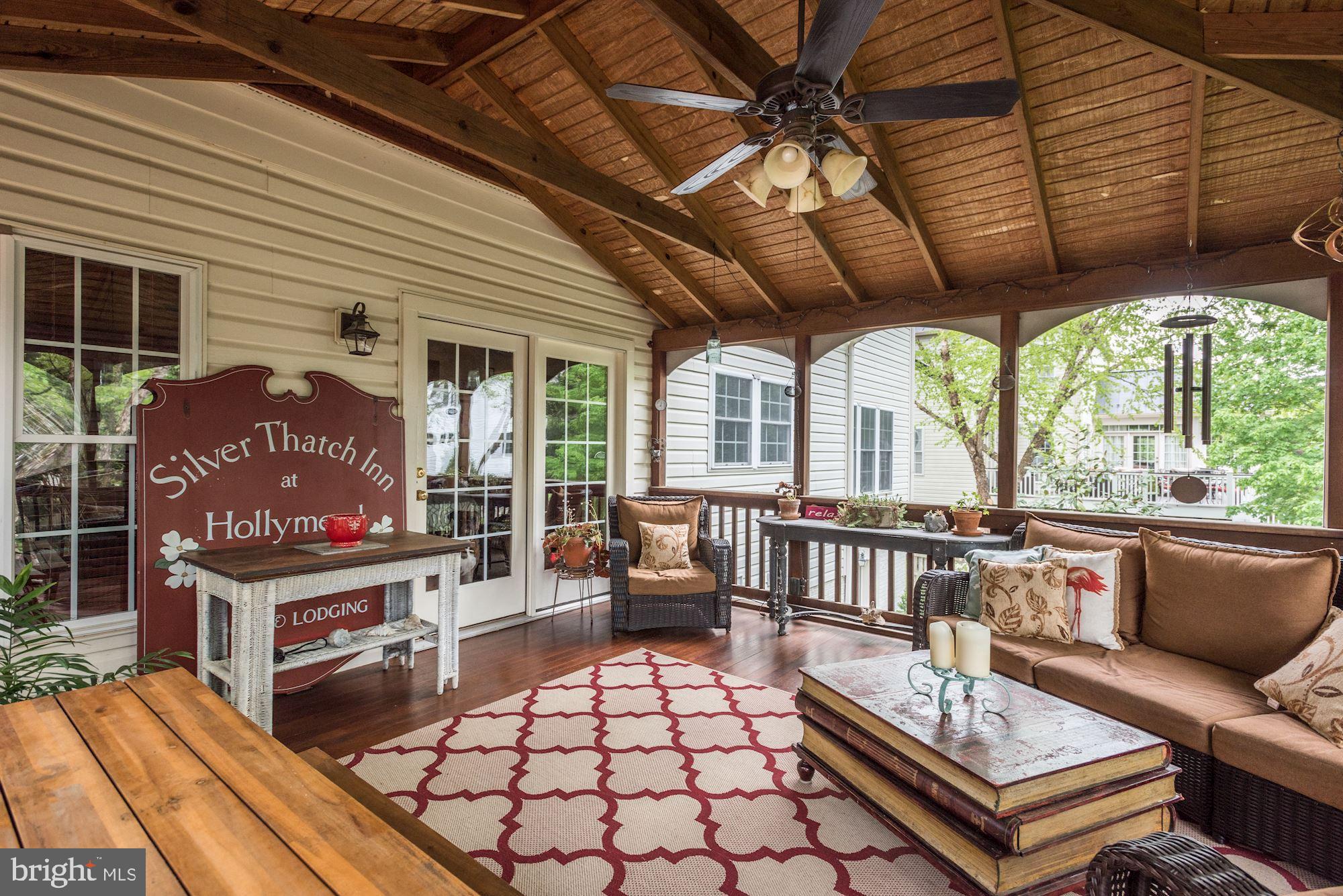 WOODLEA MANOR - Residential