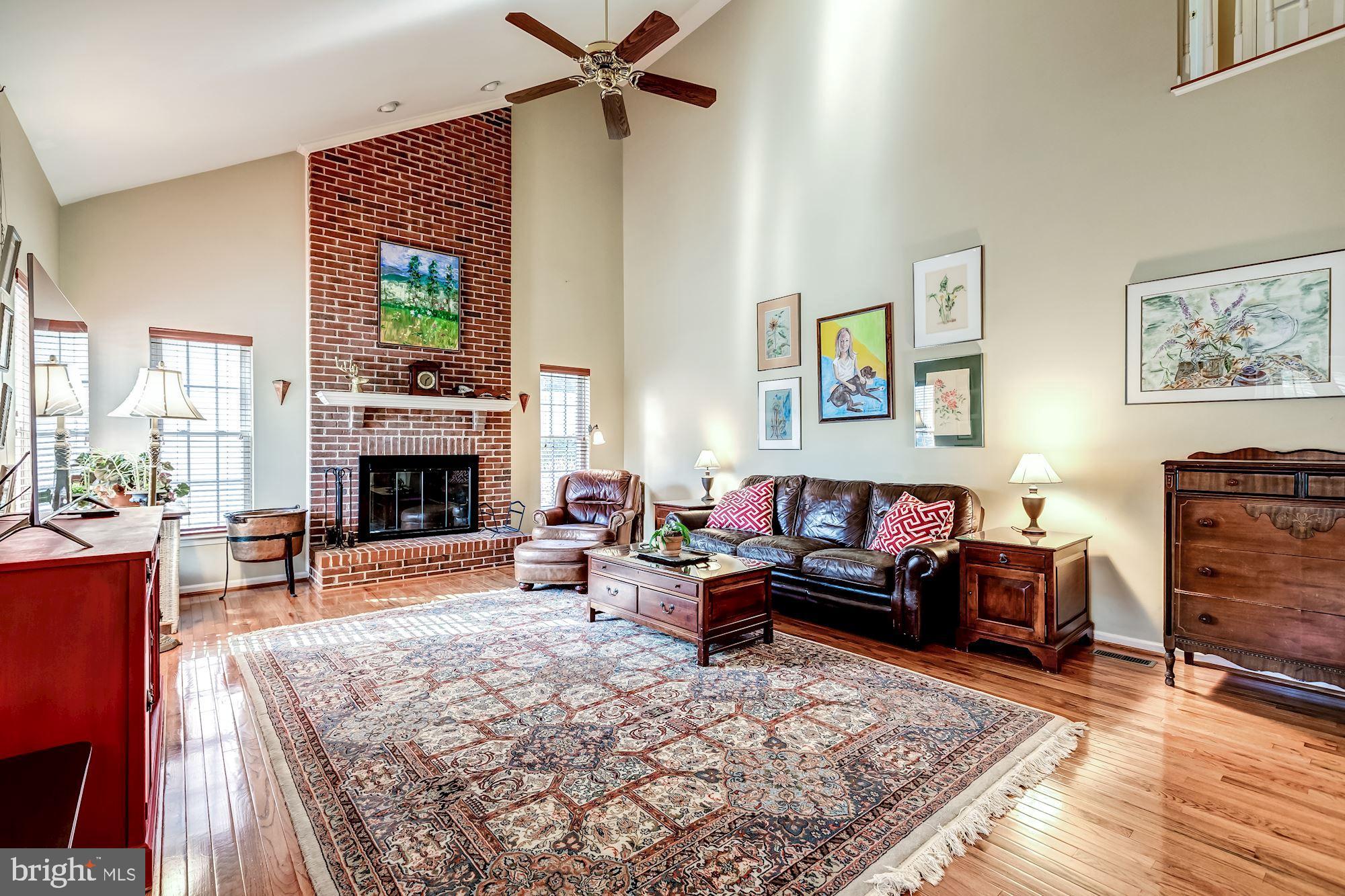 WOODLEA MANOR - Residential