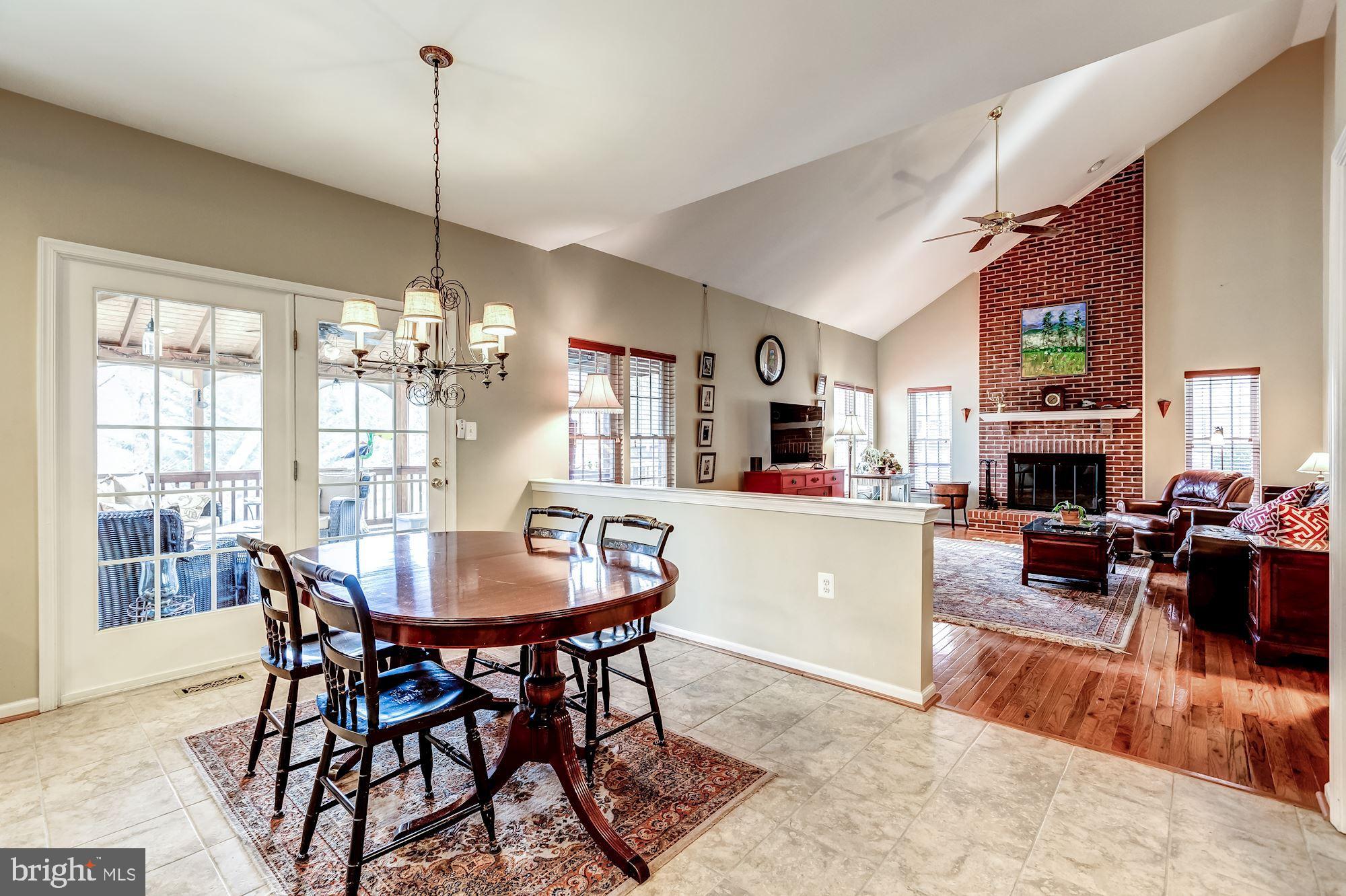 WOODLEA MANOR - Residential