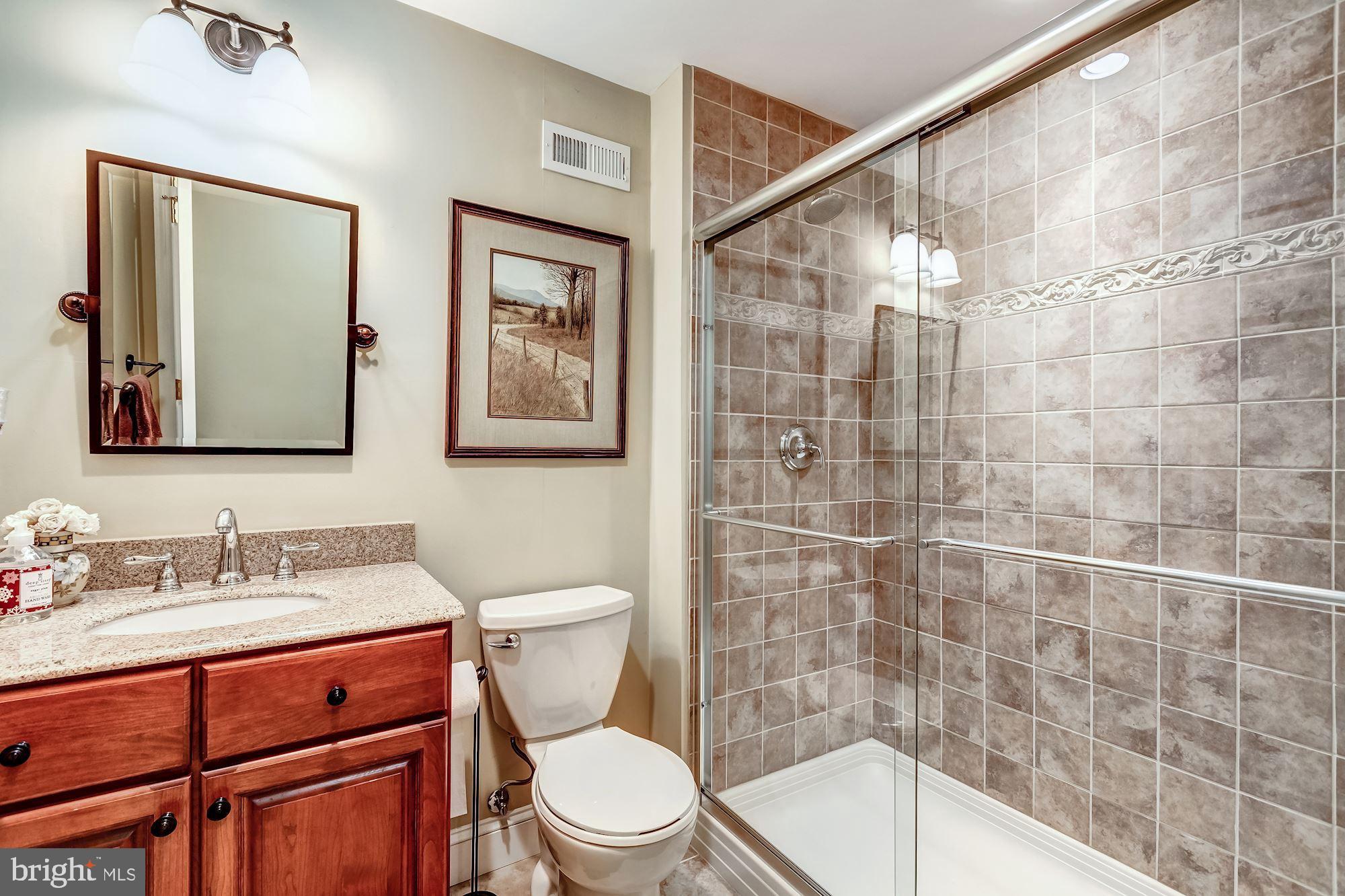 WOODLEA MANOR - Residential