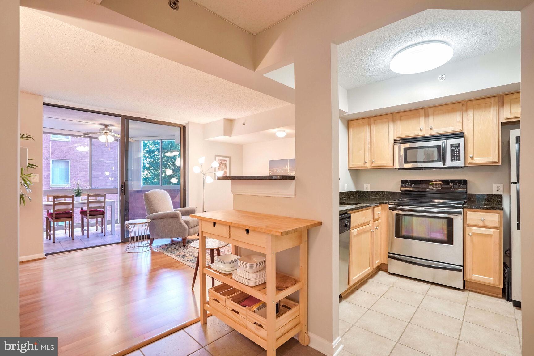 1001 N VERMONT STREET 312