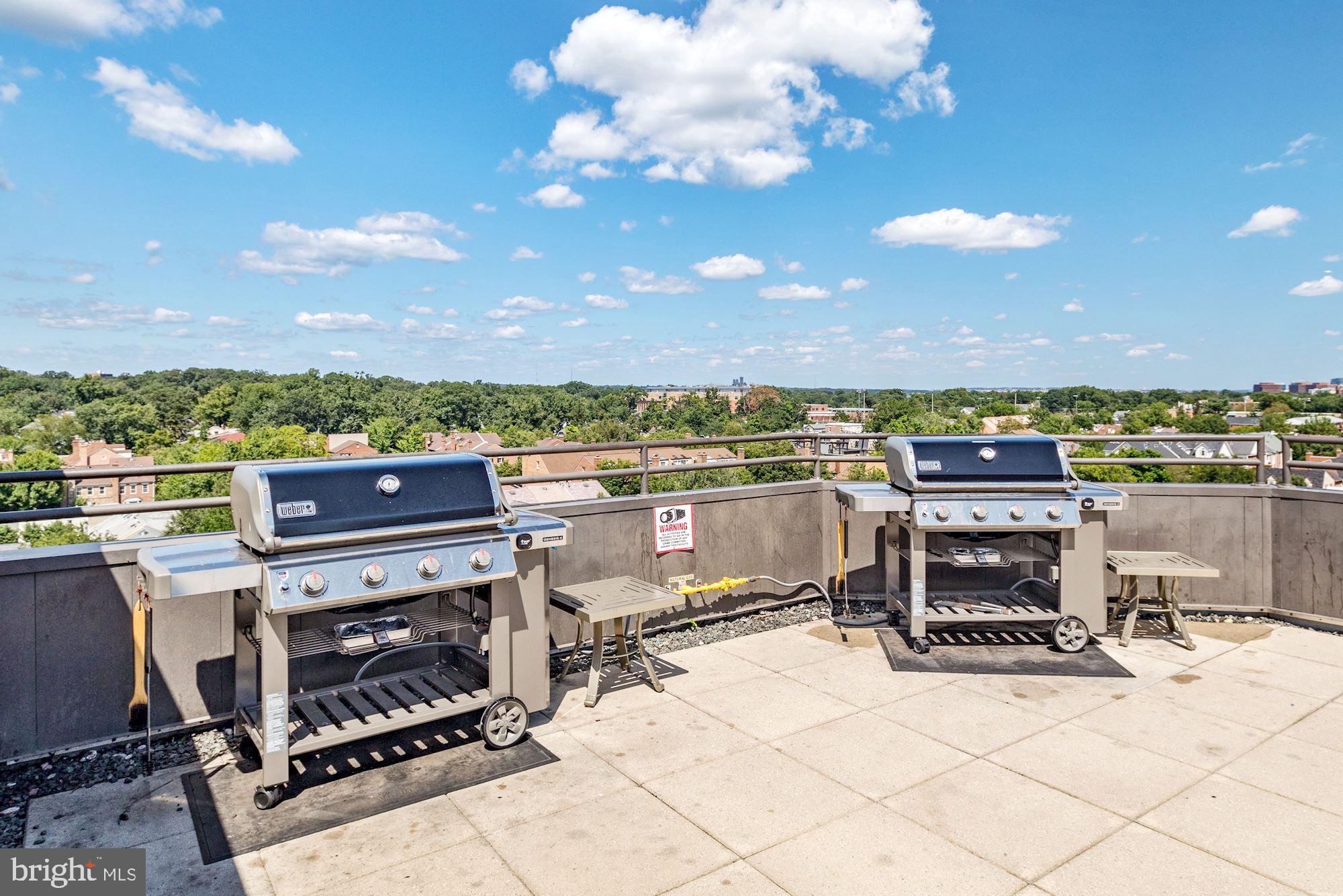 WESTVIEW AT BALLSTON METRO - Residential