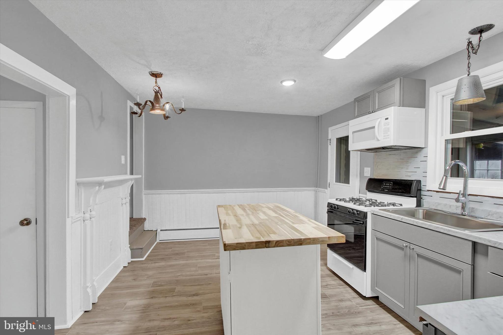 DALLASTOWN BORO - Residential