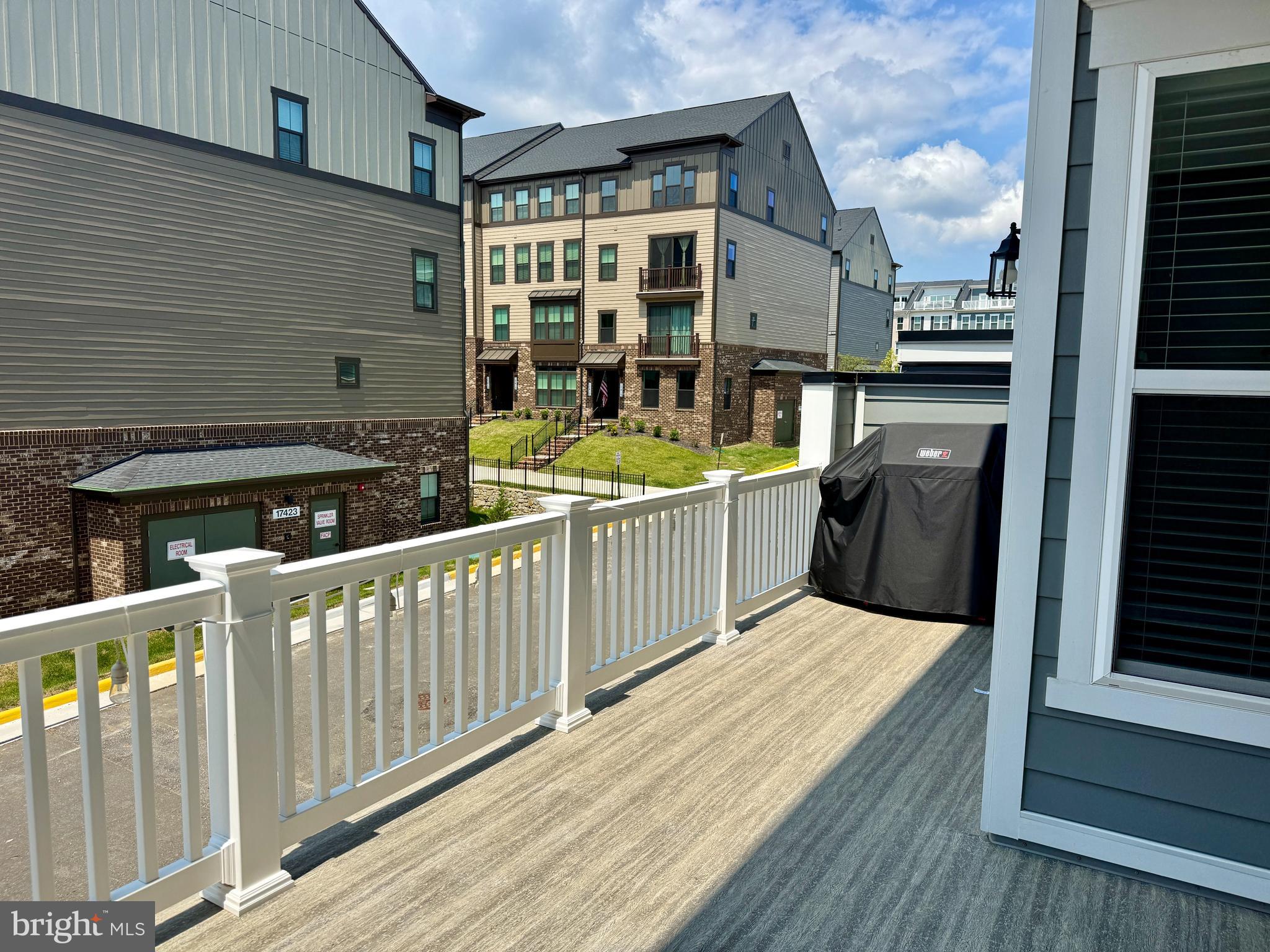 POTOMAC SHORES - Residential Lease