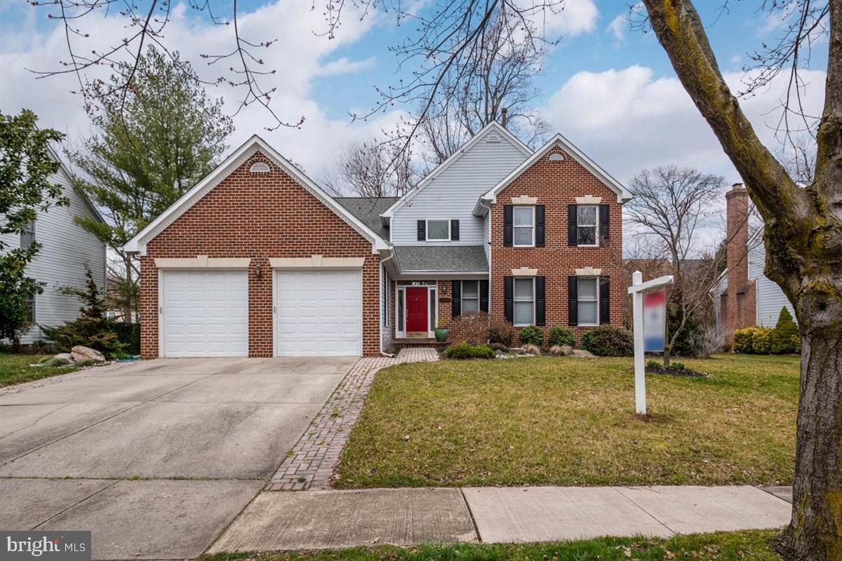 GREENS OF CROFTON - Residential