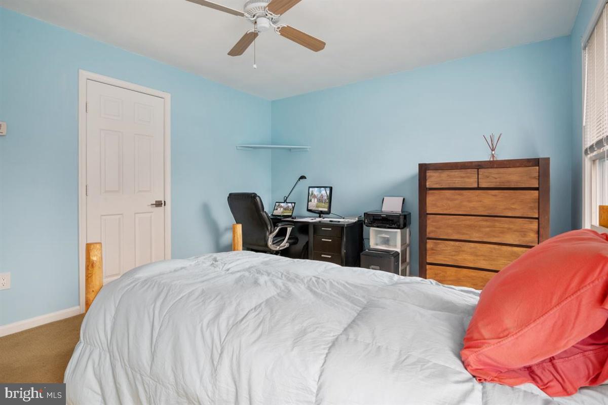 GREENS OF CROFTON - Residential