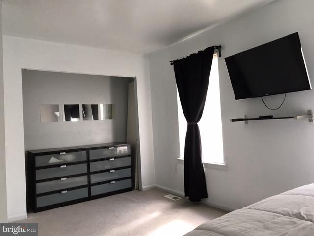 LONDON WOODS - Residential