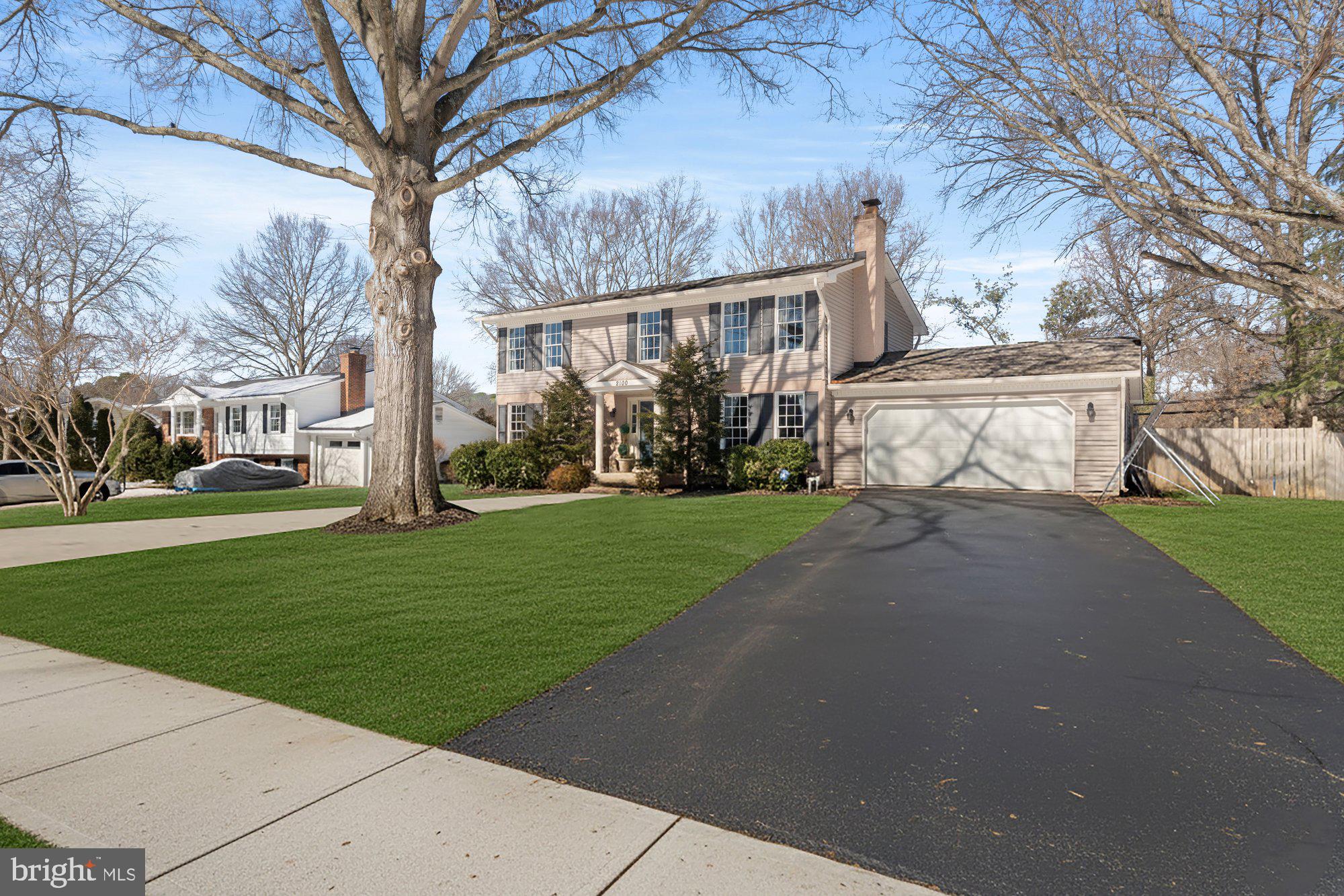 STRATFORD LANDING - Residential