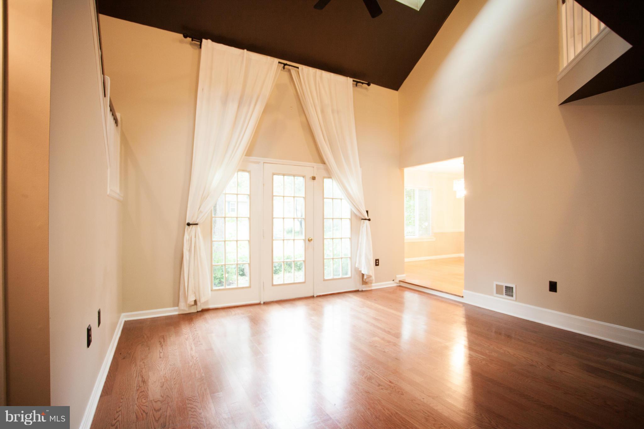 MONTCLAIR - Residential