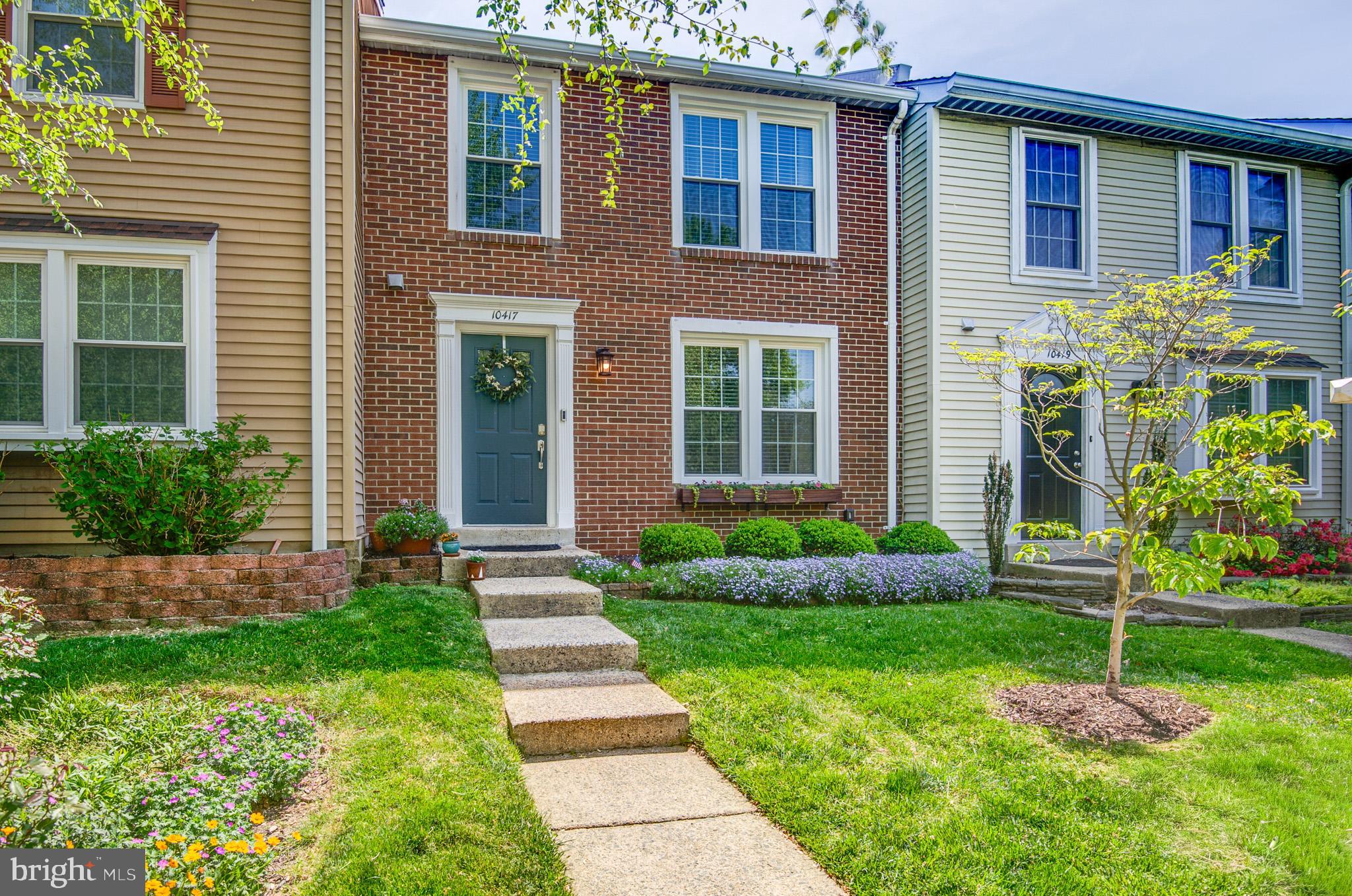 FLINT HILL MANOR - Residential