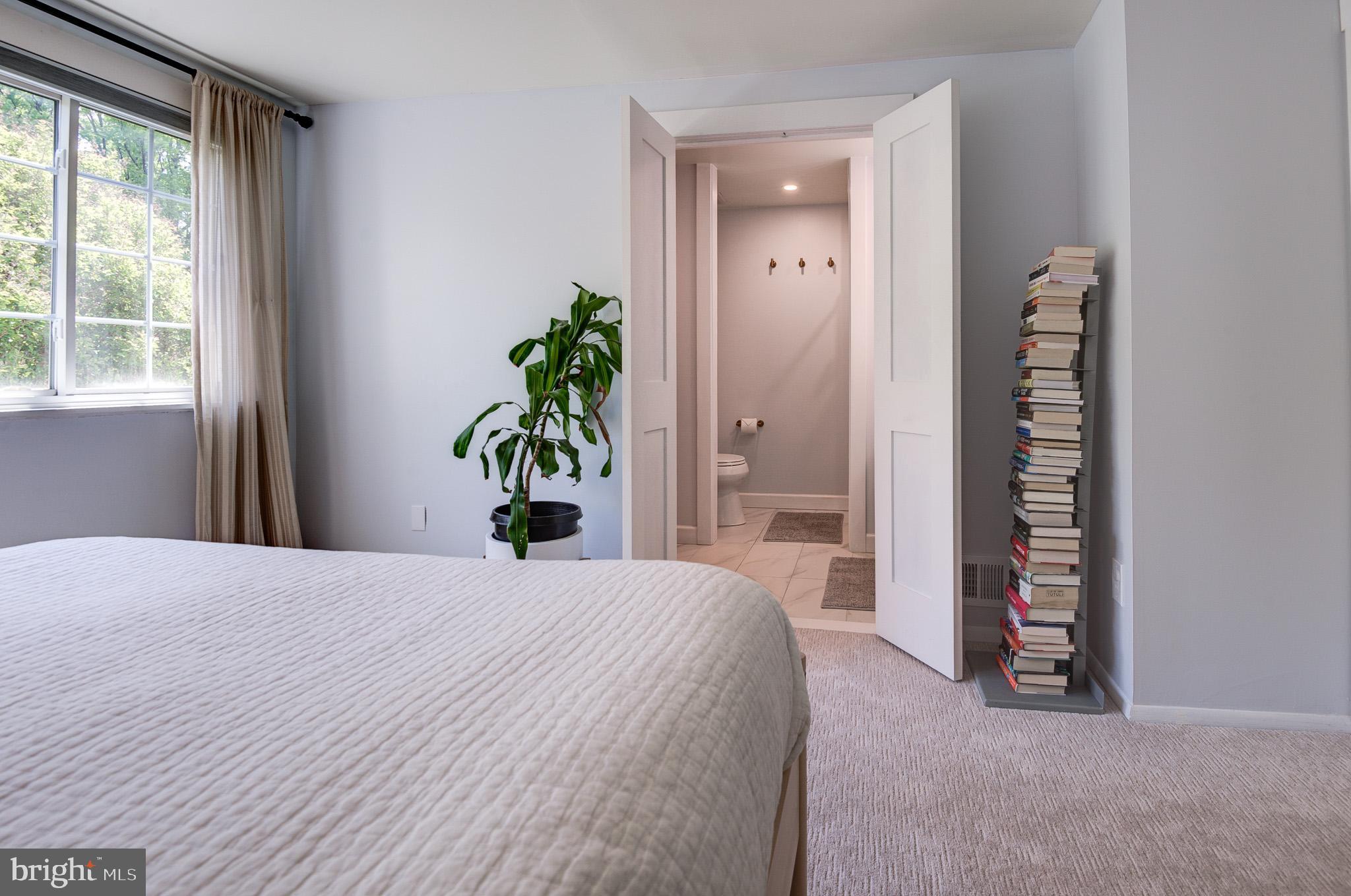 FLINT HILL MANOR - Residential