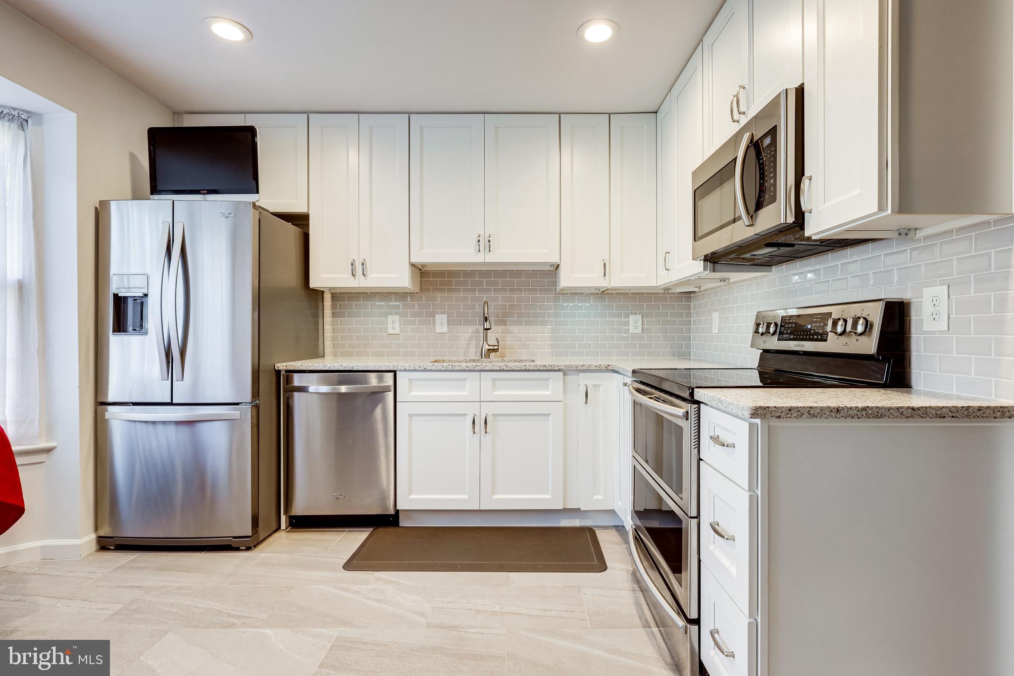 LEEWOOD FOREST - Residential