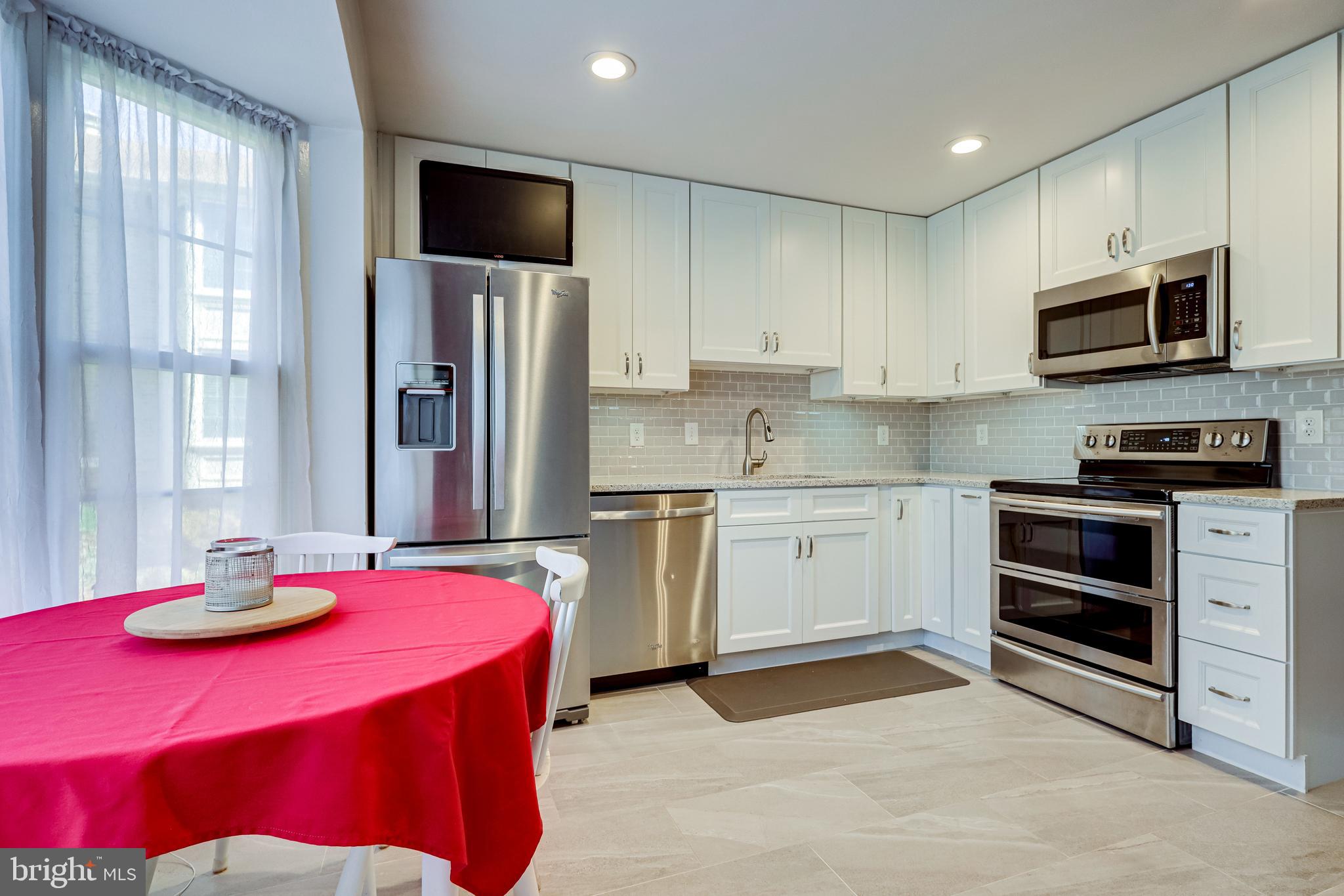 LEEWOOD FOREST - Residential