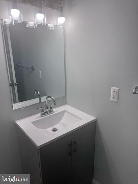 KINGS POINT - Residential Lease