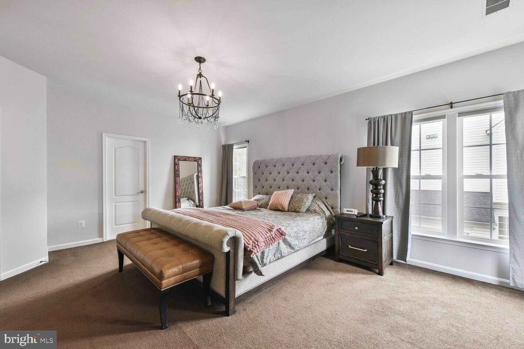 SIGNATURE AT BROADLANDS - Residential