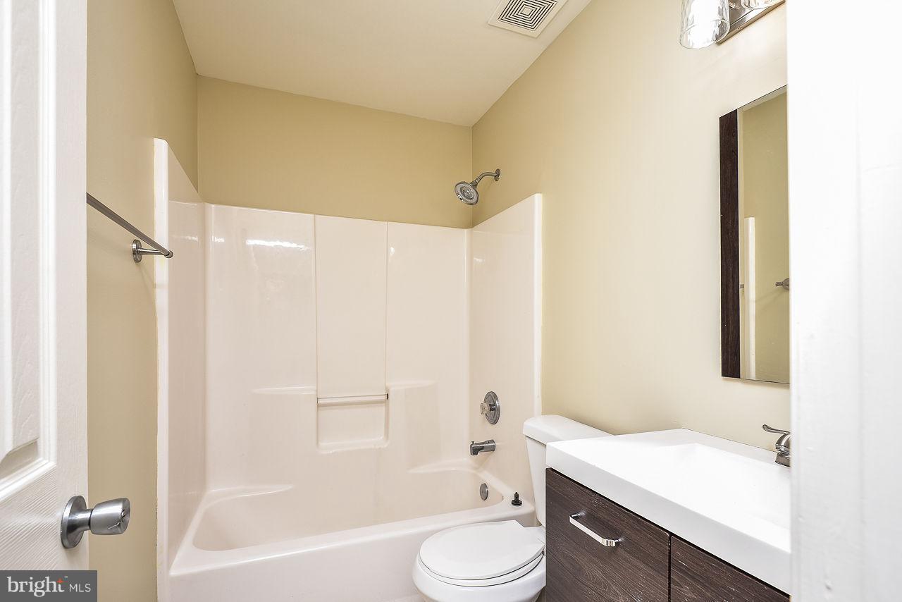 RAPIDAN HILLS - Residential