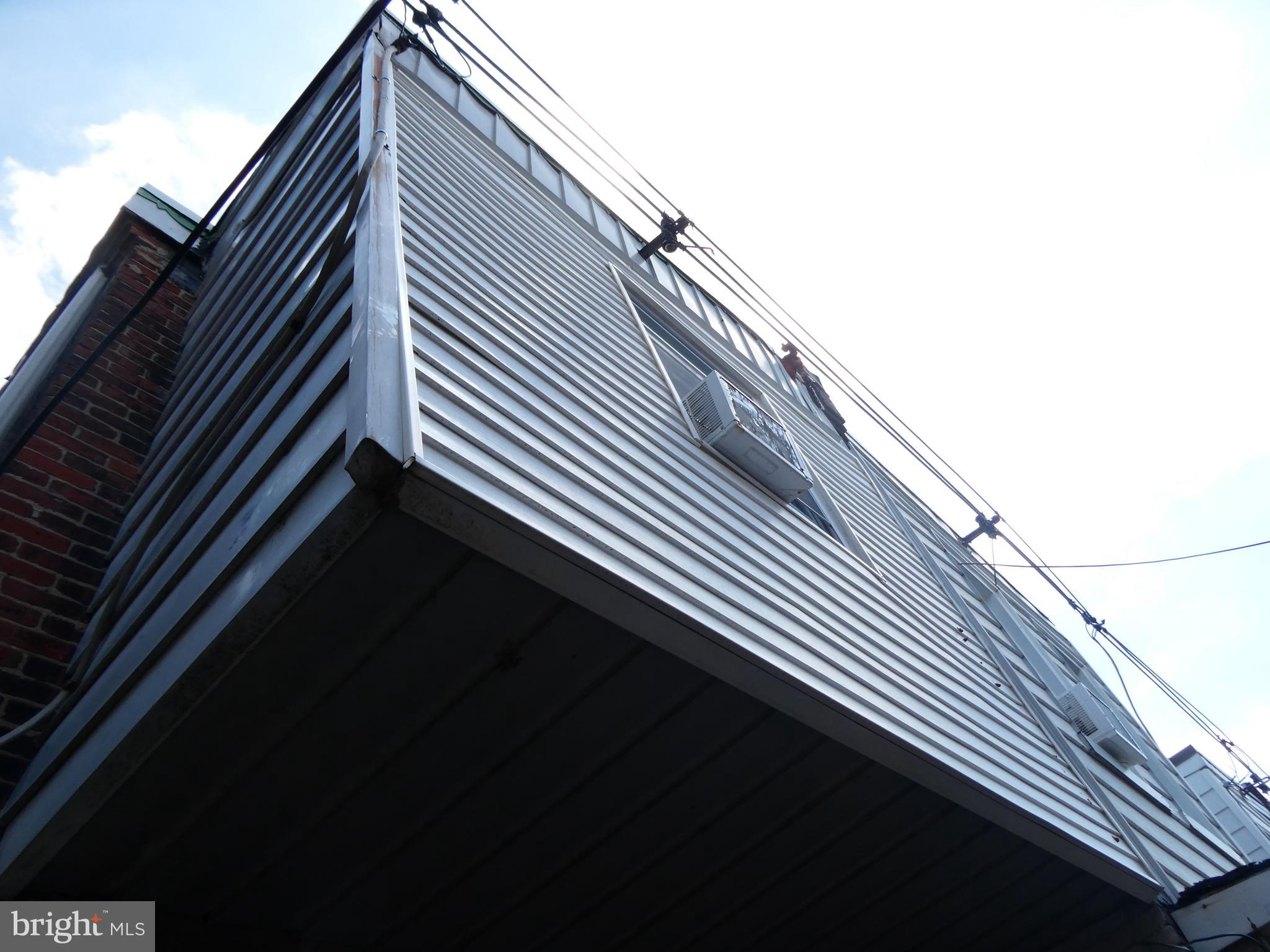 KENSINGTON - Residential