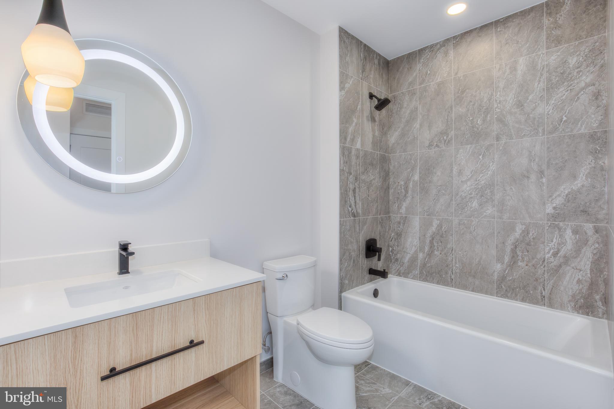 FALLS CHURCH CITY - Residential