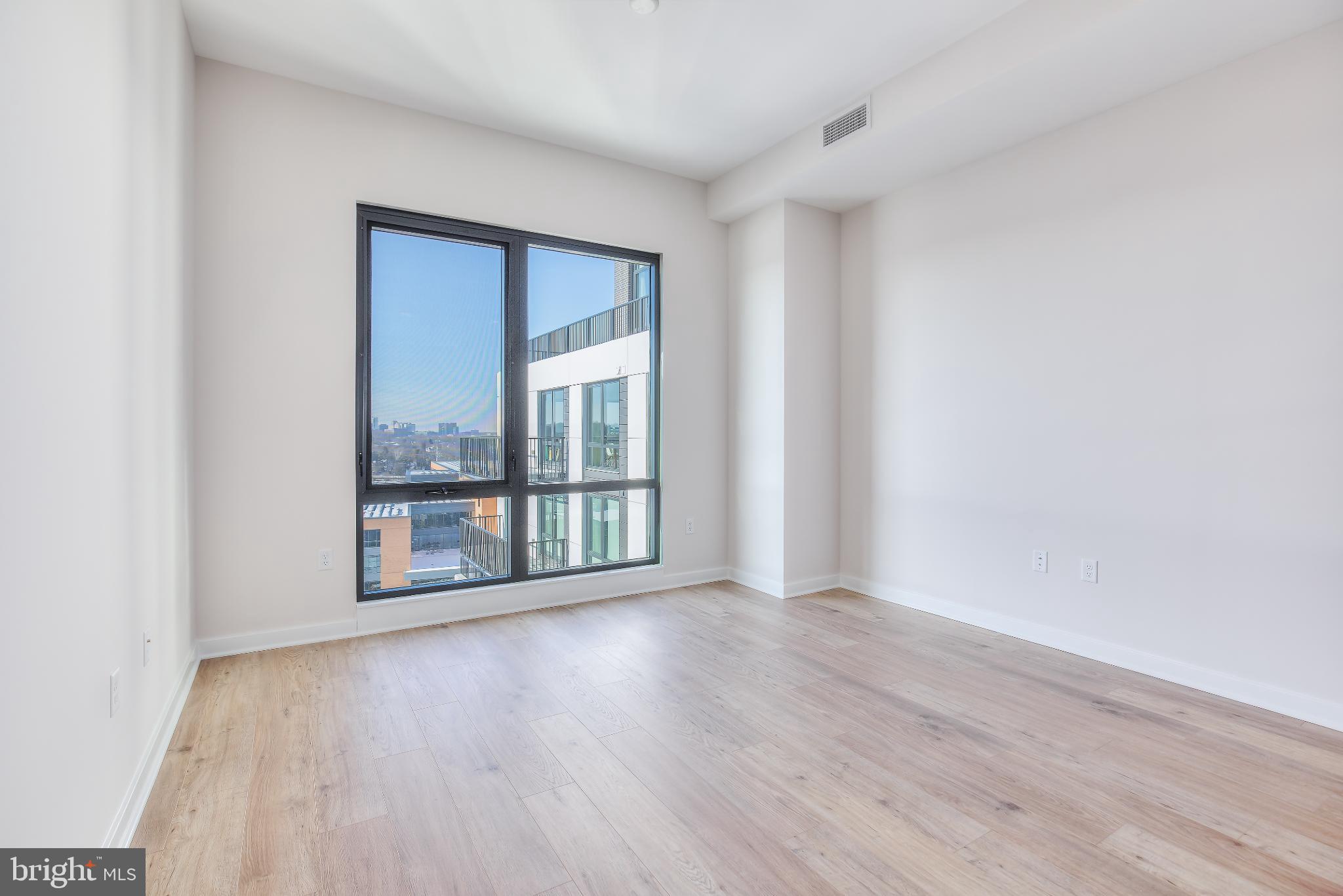 FALLS CHURCH CITY - Residential