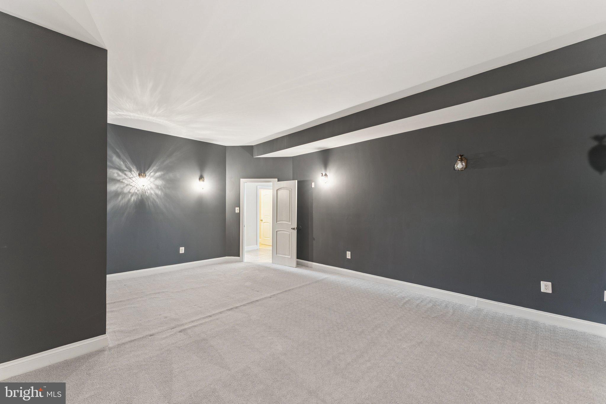 EL NIDO ESTATES - Residential Lease