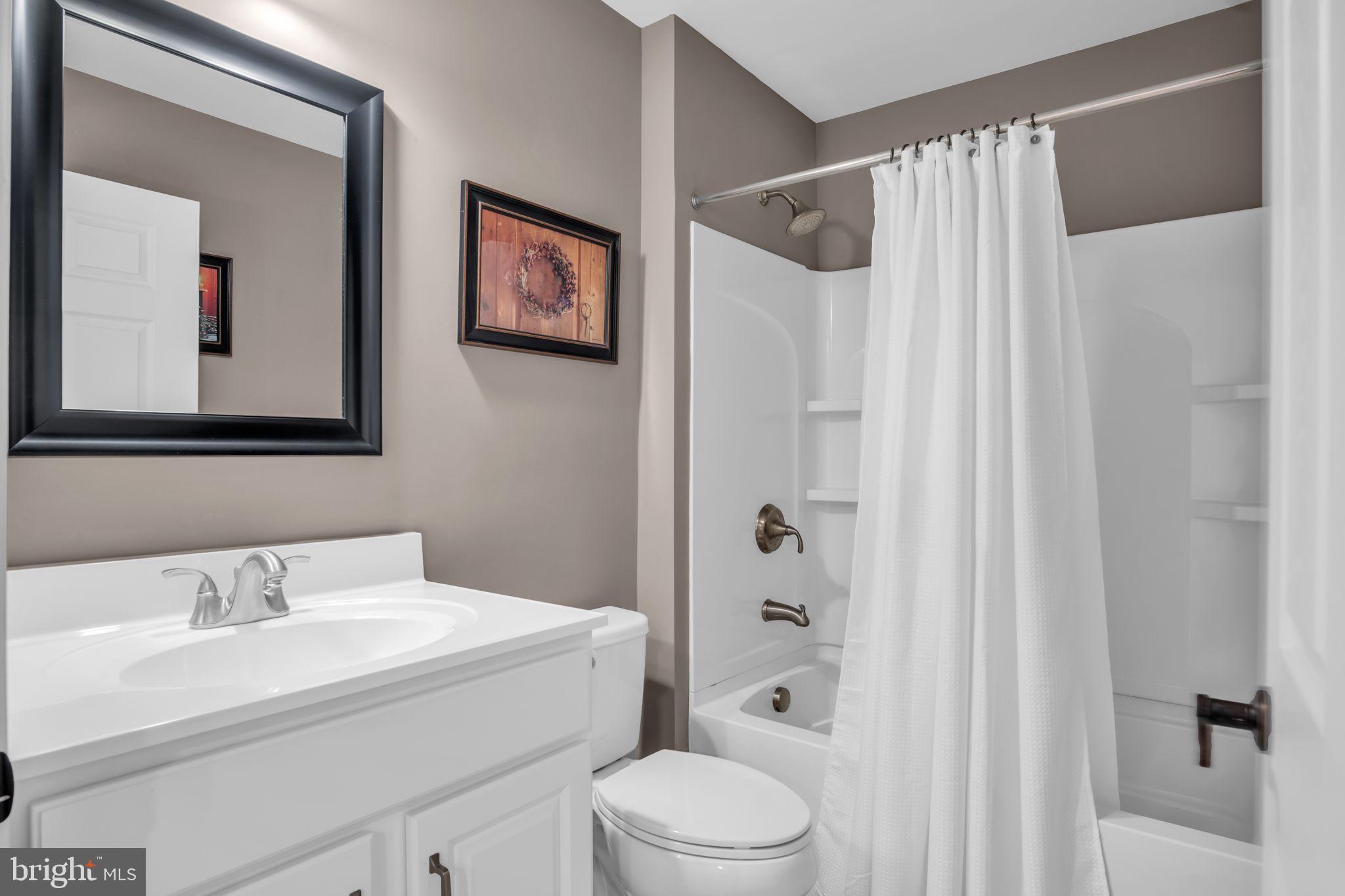 TRADITIONS OF AMERICA AT SILVER SPRING - Residential