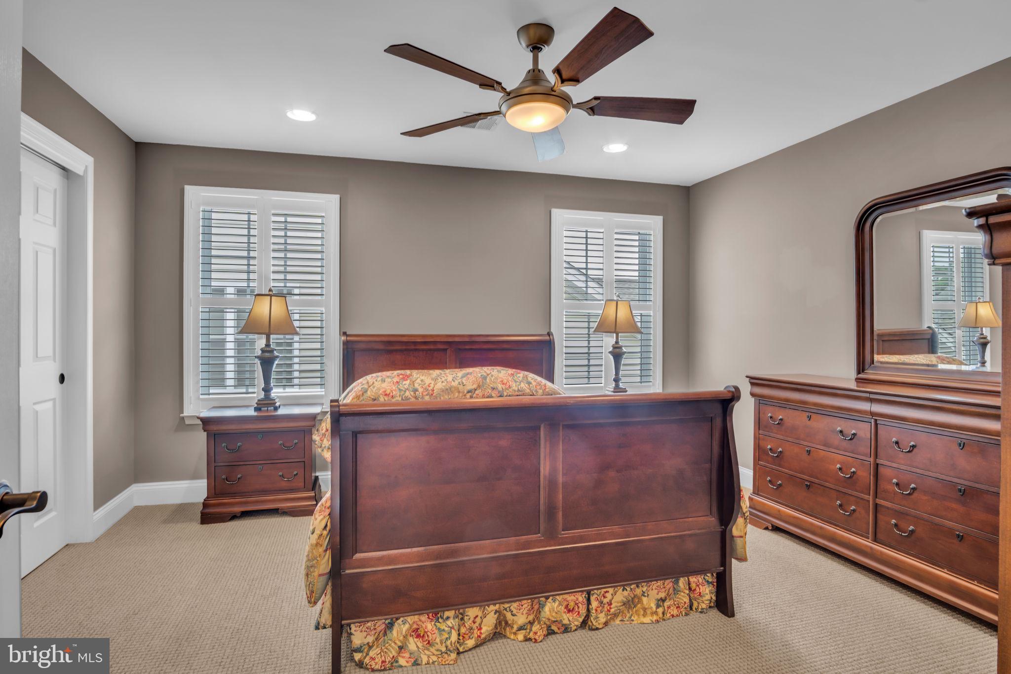 TRADITIONS OF AMERICA AT SILVER SPRING - Residential