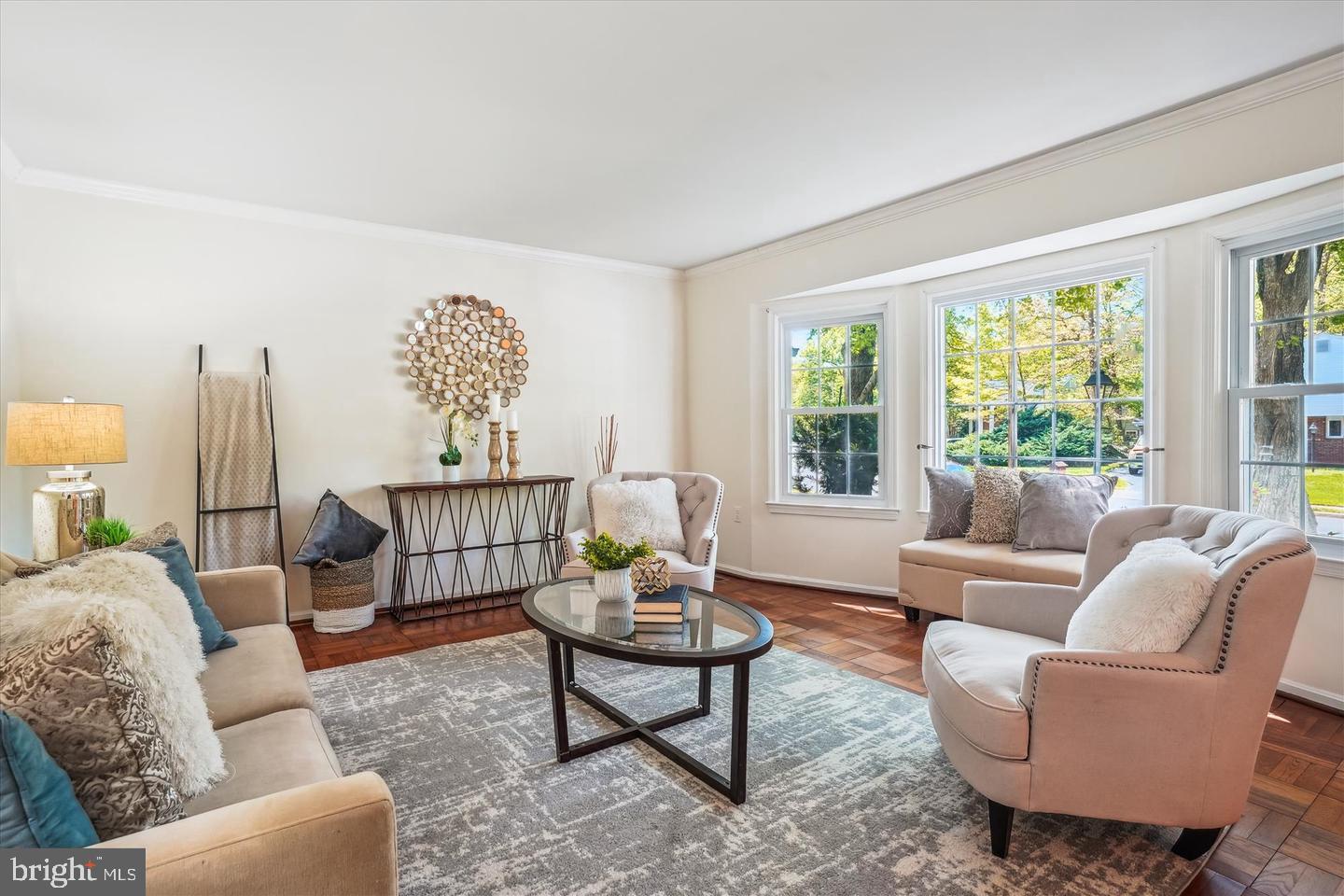 POINT OF WOODS - Residential