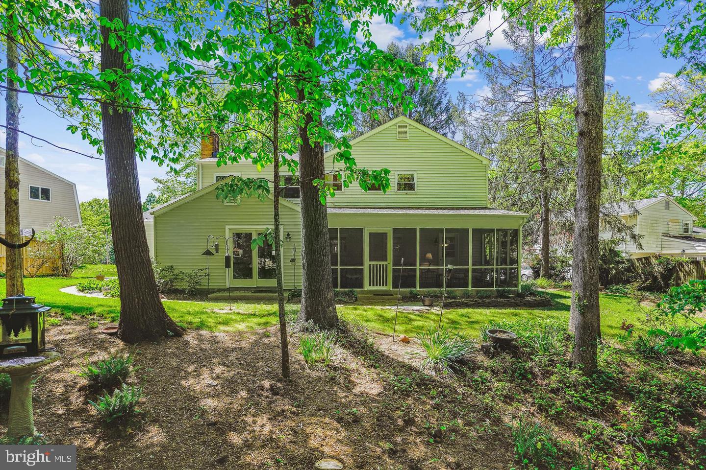 POINT OF WOODS - Residential