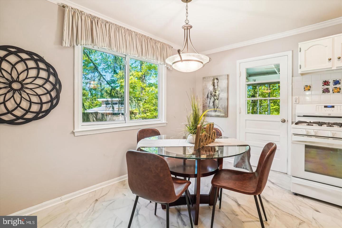 POINT OF WOODS - Residential