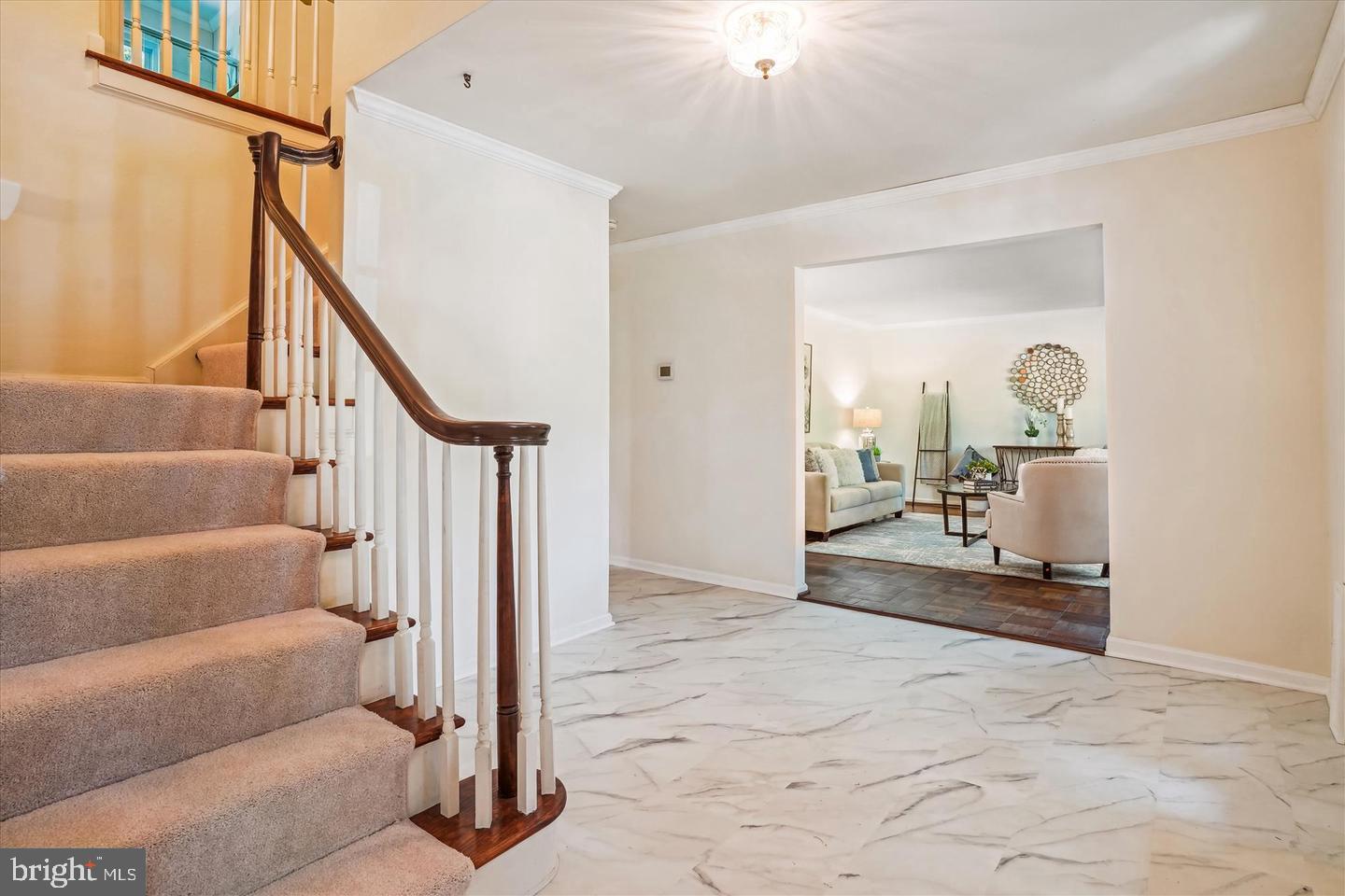 POINT OF WOODS - Residential