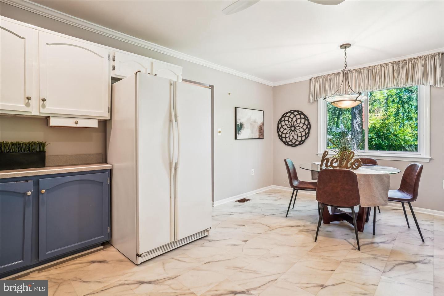 POINT OF WOODS - Residential