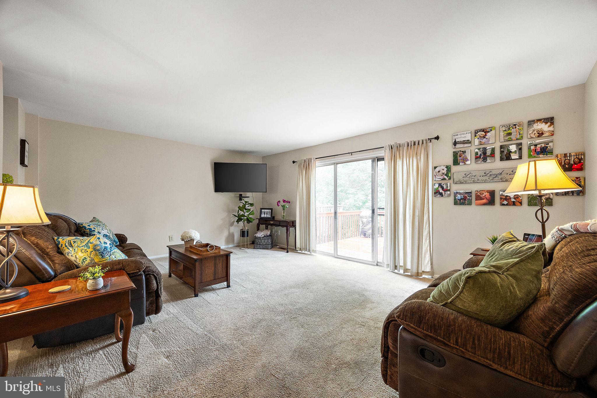 COVENTRY VILLAGE - Residential