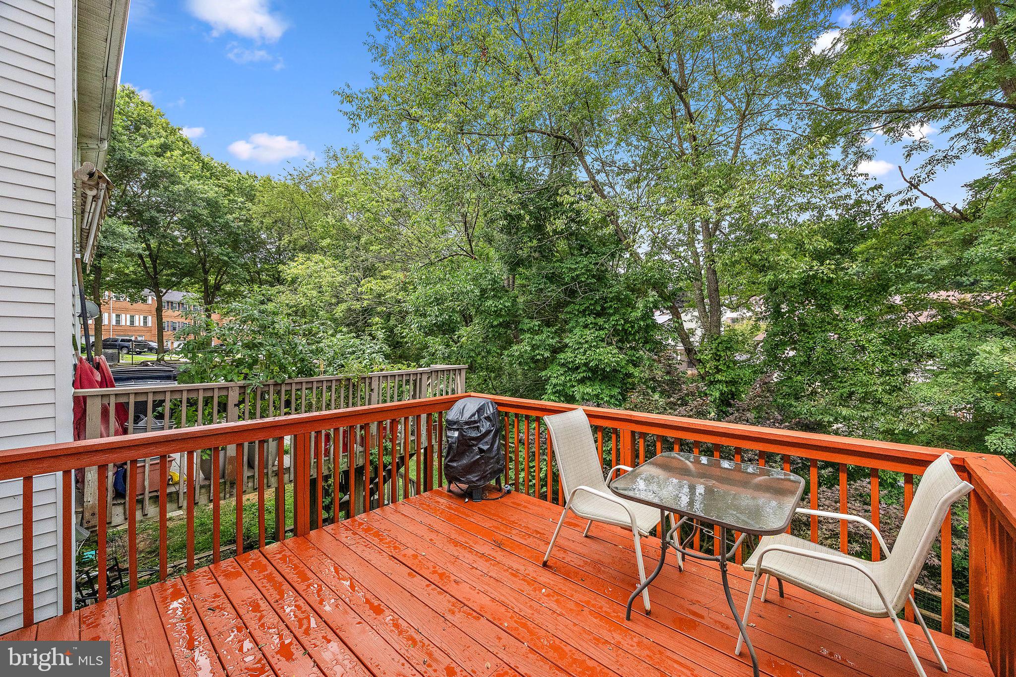 COVENTRY VILLAGE - Residential