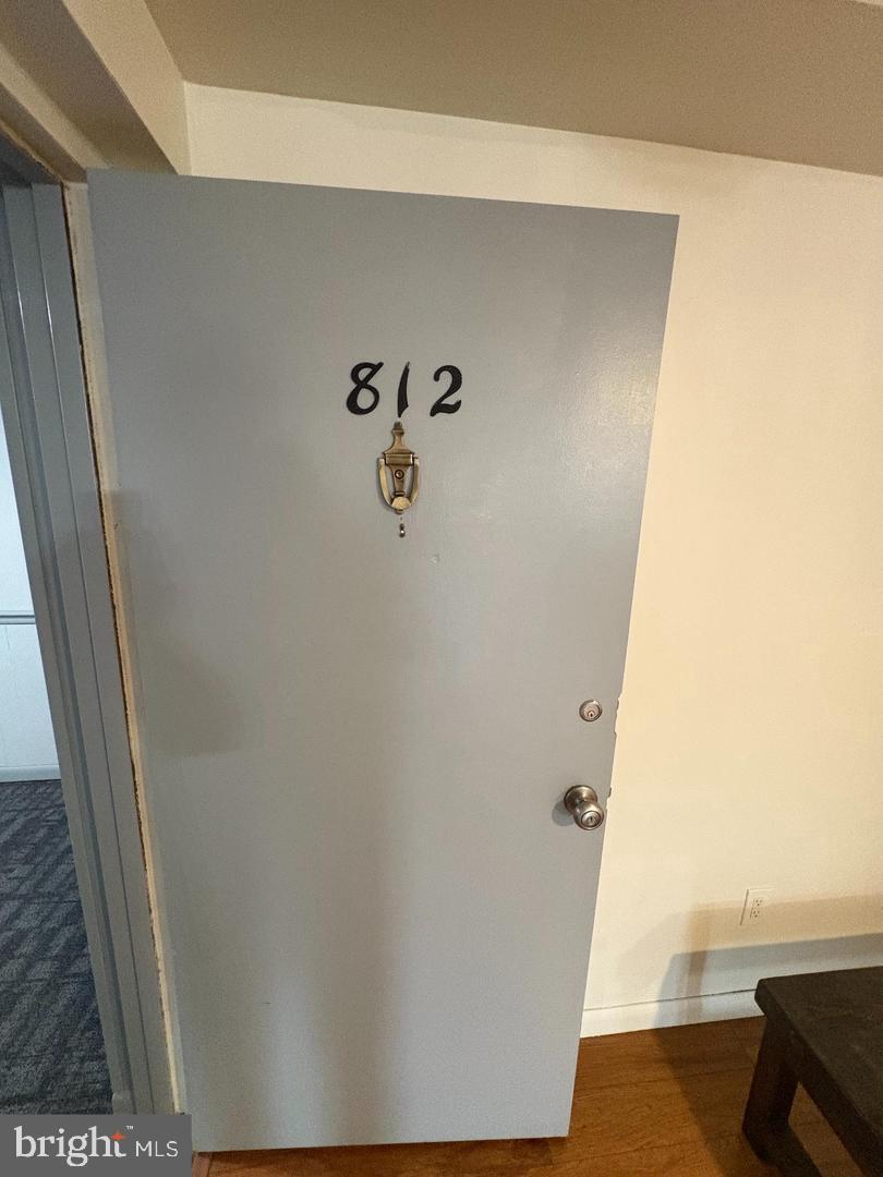 MEADOW WOOD - Residential