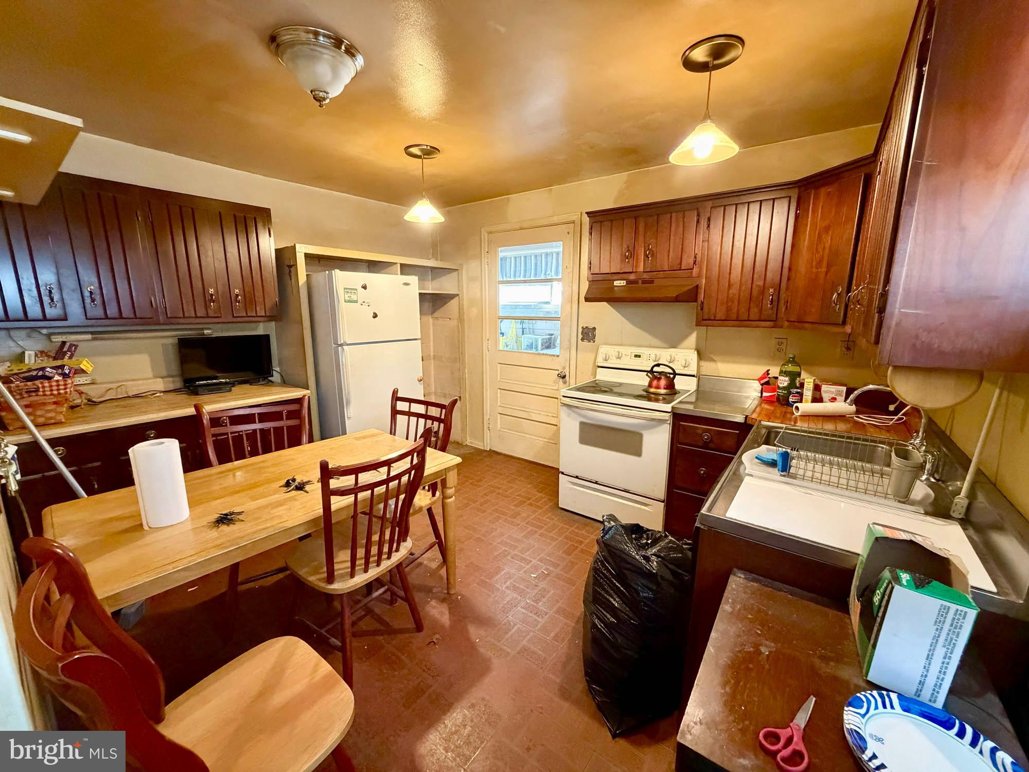 DONNYBROOK - Residential